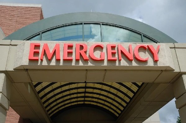 Entrada de Emergencia a un hospital. | Foto: Pixabay