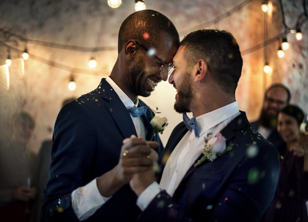 Matrimonio de pareja gay.|Fuente: Shutterstock