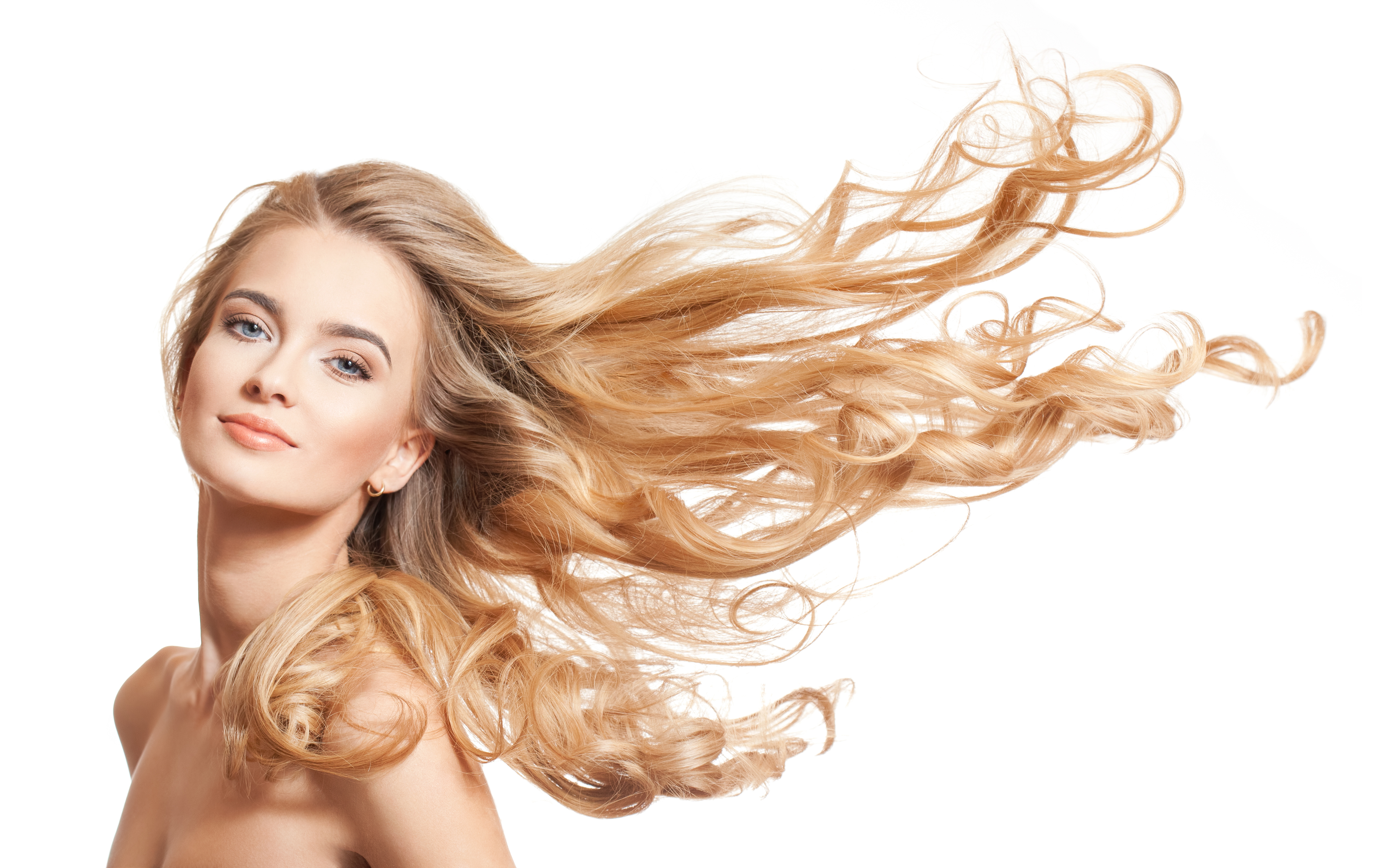 Una mujer con el pelo largo y rubio | Foto: Shutterstock