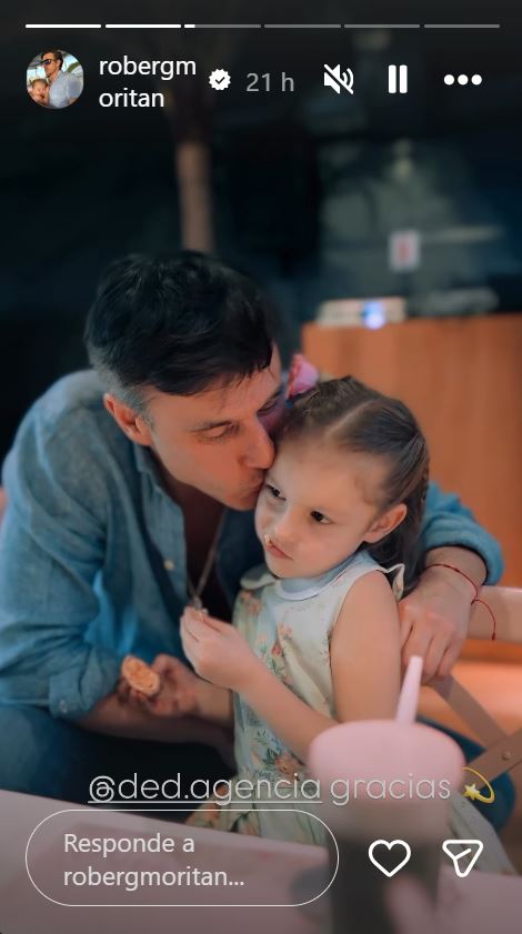 Roberto García Moritán con su hija, Anita | Fuente: Instagram/robergmoritan
