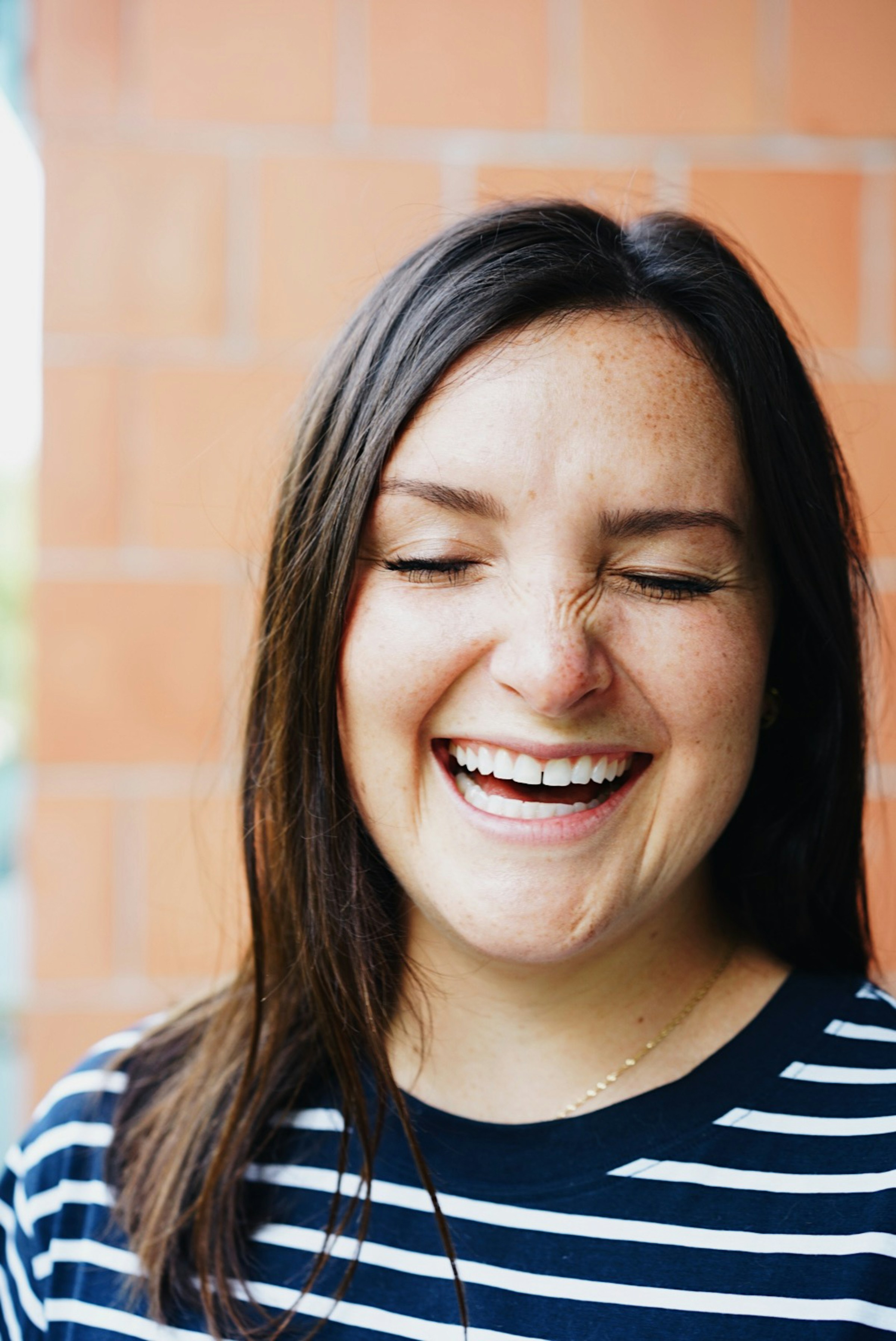 Una mujer sonriendo | Fuente: Unsplash