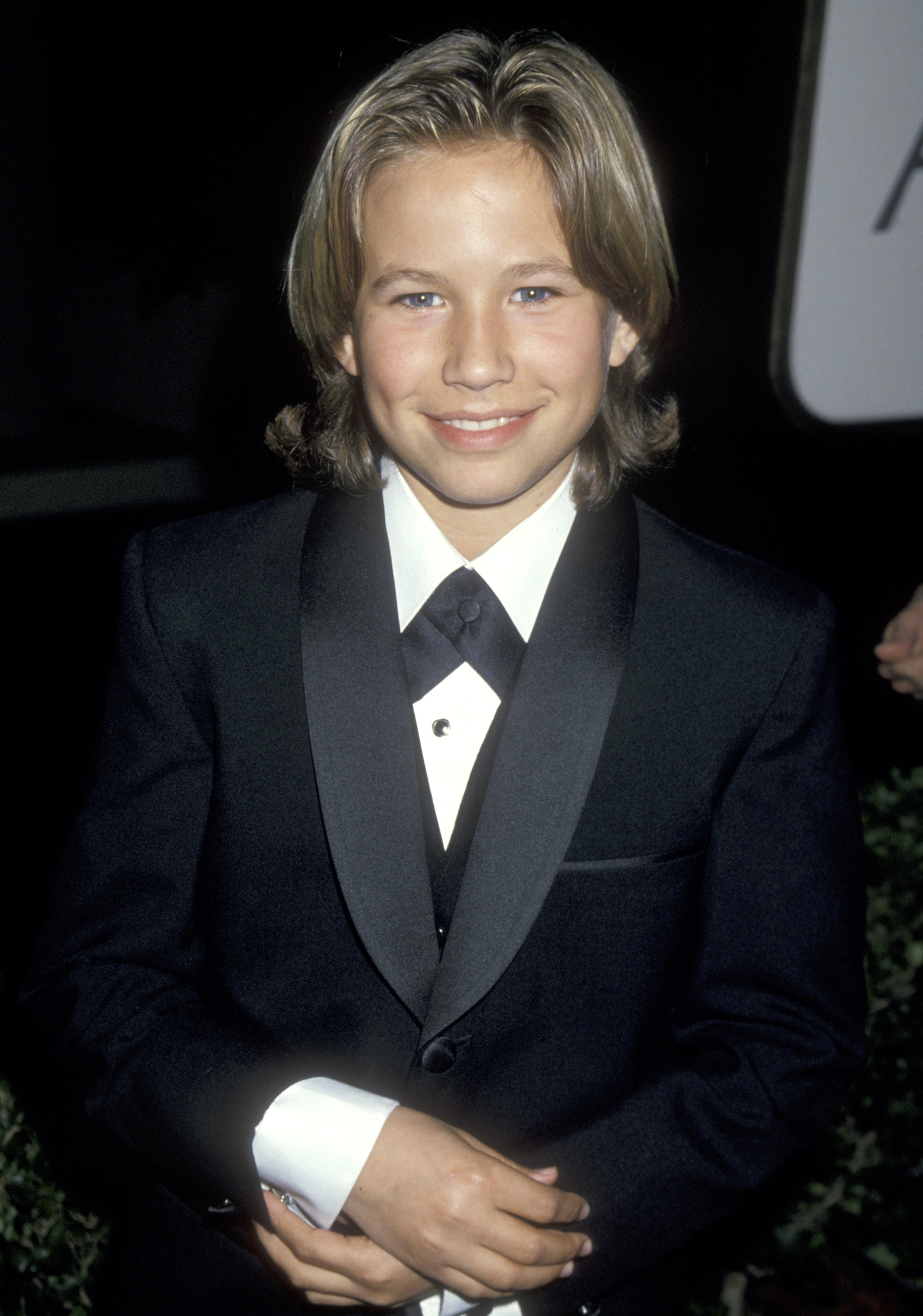 Jonathan Taylor Thomas asiste a la 52.ª edición de los Globos de Oro el 21 de enero de 1995 | Fuente: Getty Images