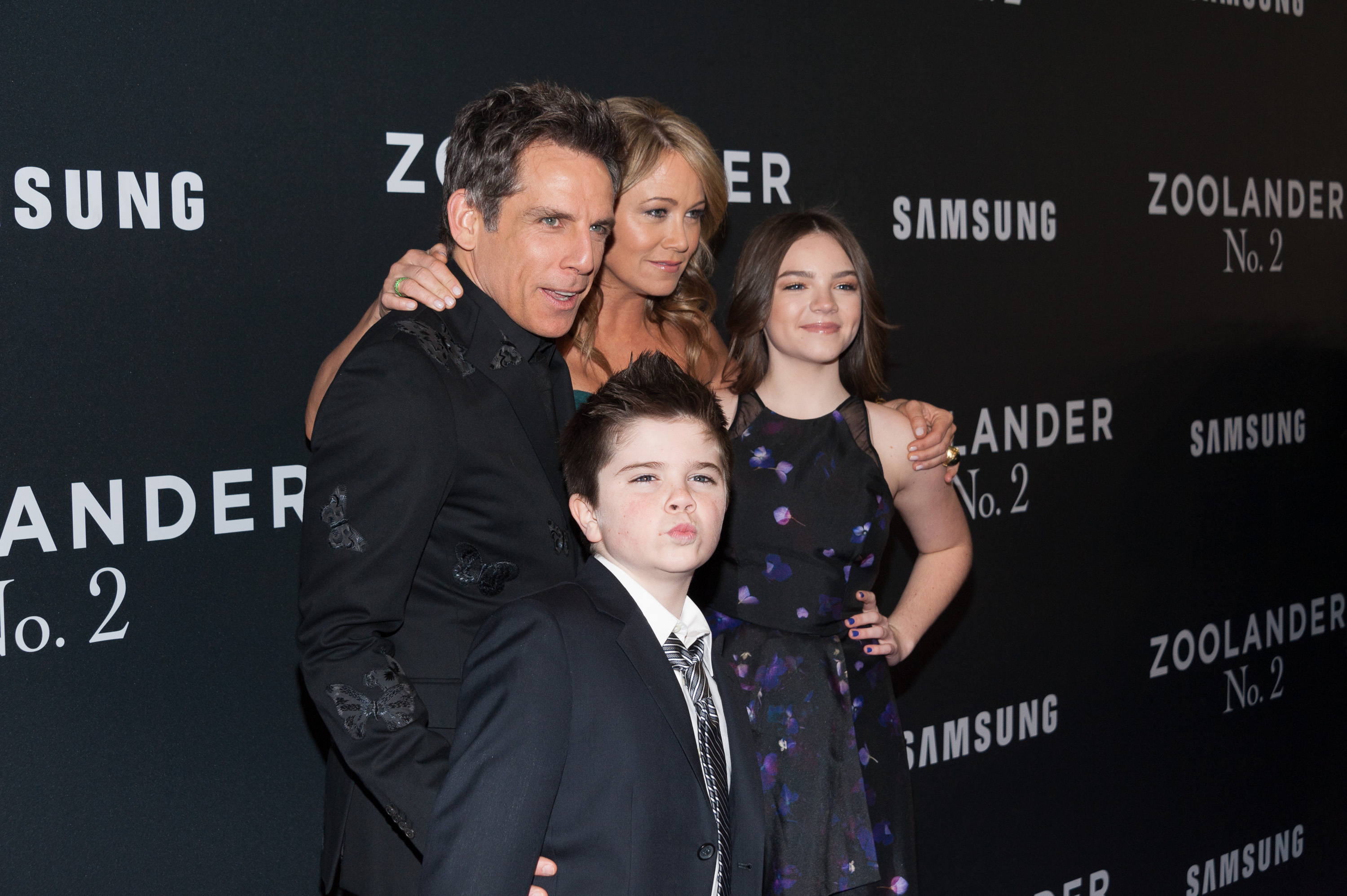Ben Stiller, Christine Taylor, Quinlin Stiller y Ella Stiller en el estreno mundial de "Zoolander 2", el 9 de febrero de 2016, en Nueva York. | Foto: Getty Images