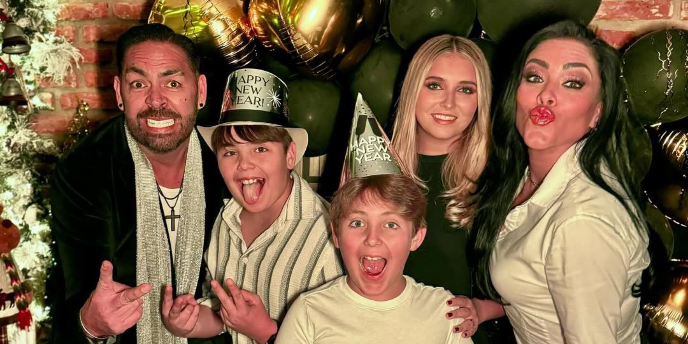 Jorge D'Alessio y Marichelo junto a sus hijos | Fuente: Instagram/jorgedalessio