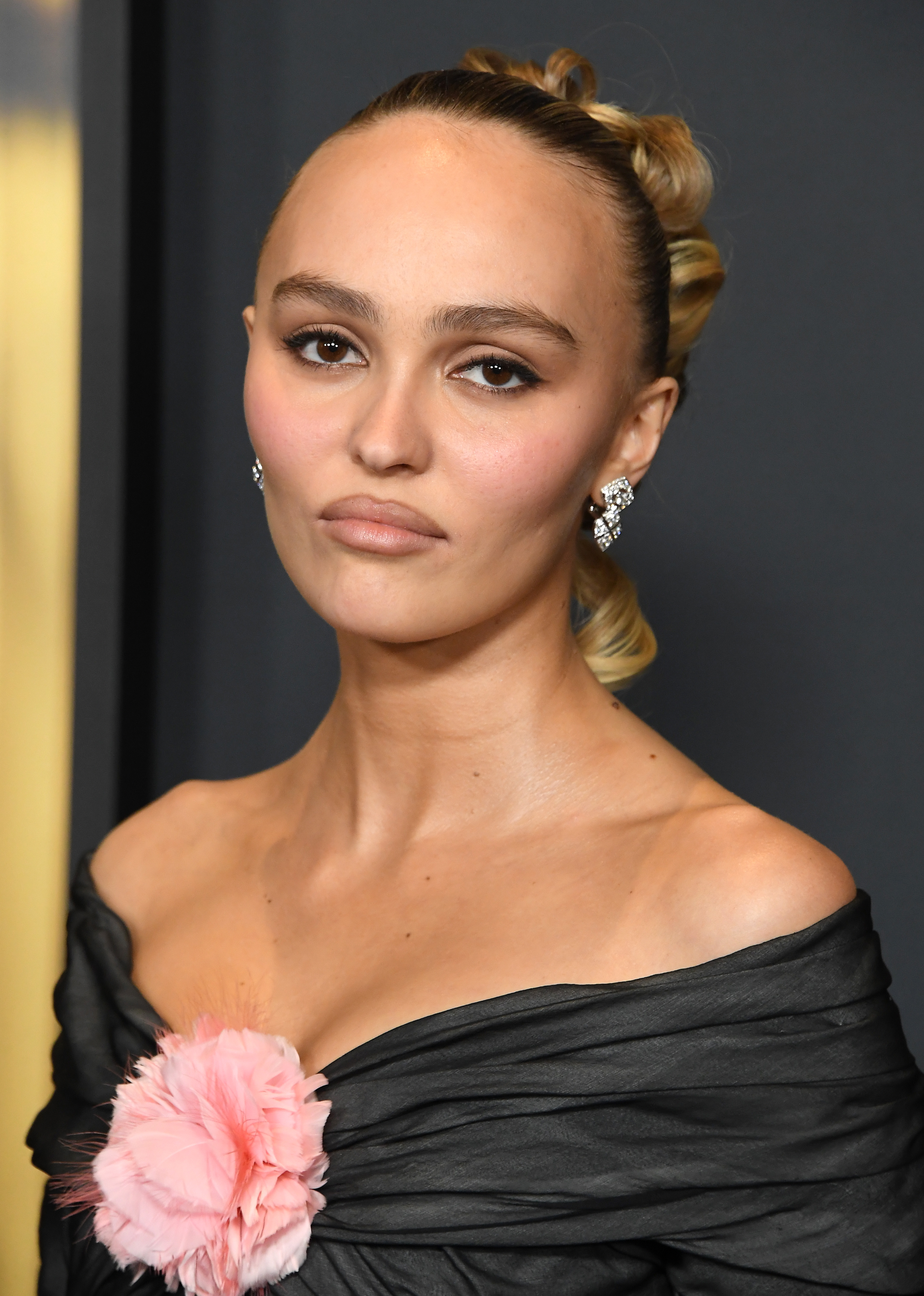 Lily-Rose Depp en Los Ángeles el 17 de noviembre de 2024 | Fuente: Getty Images