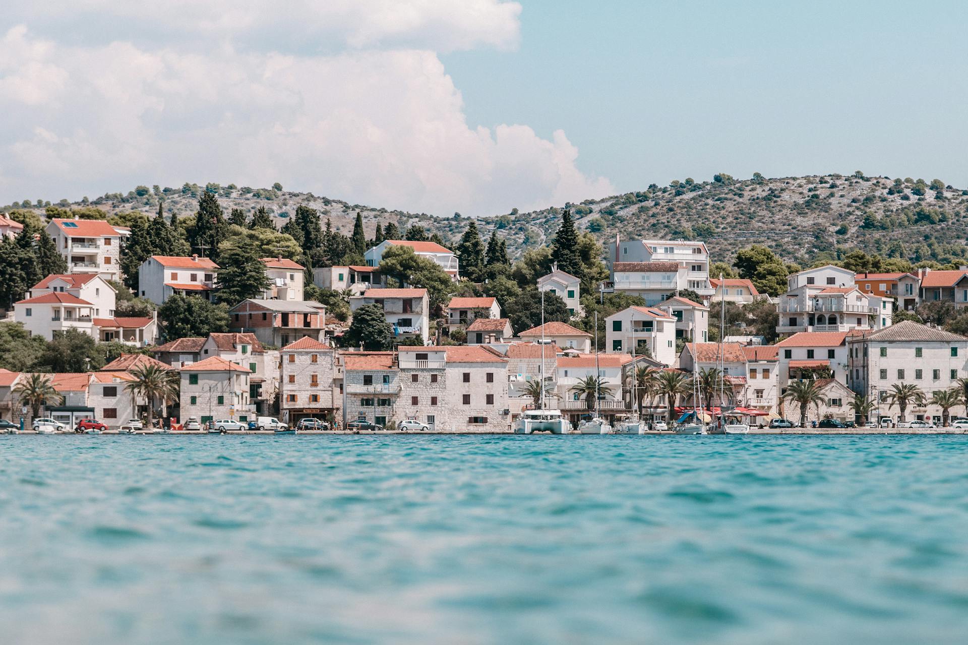 Una ciudad costera | Fuente: Pexels