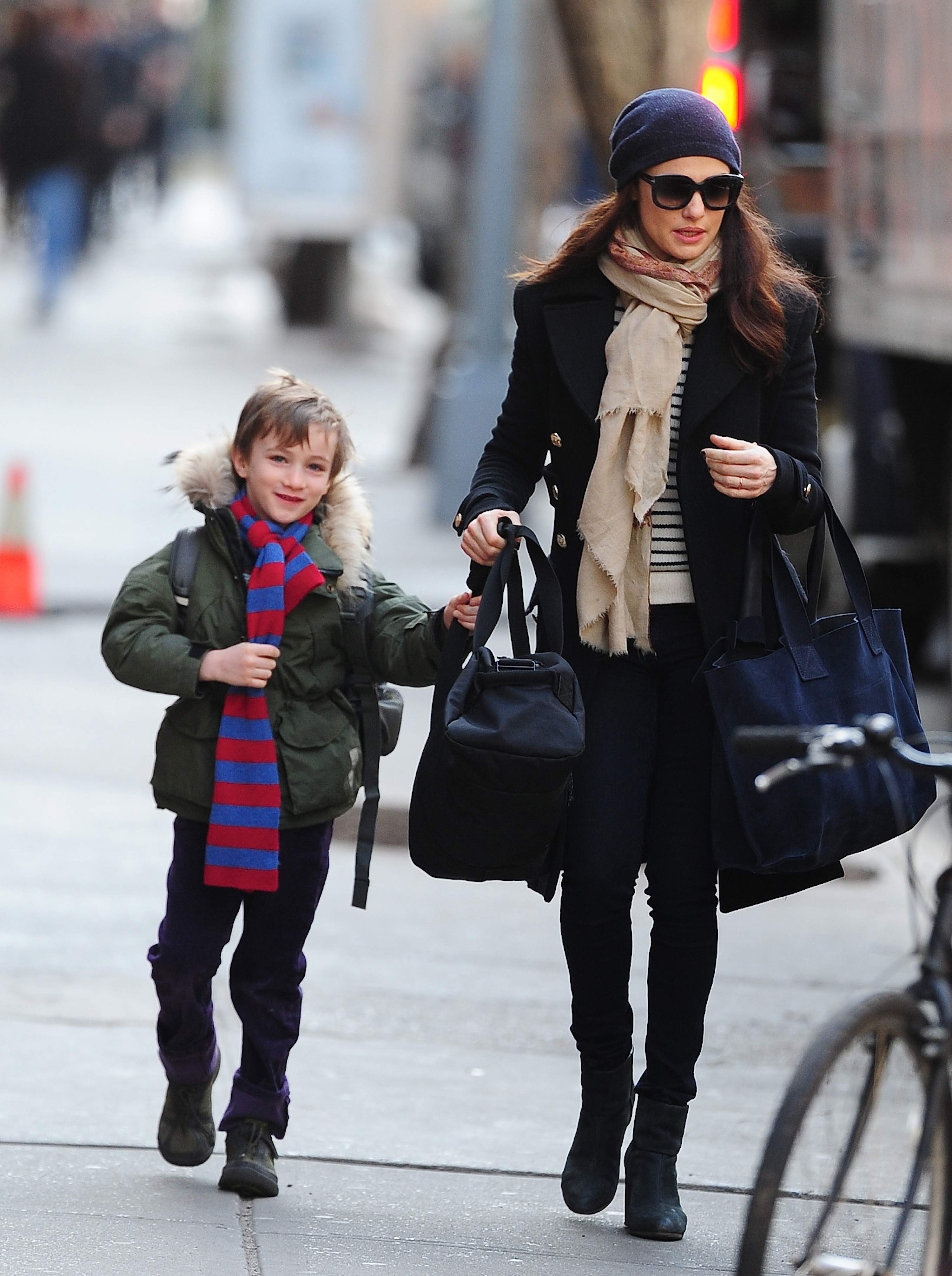 Rachel Weisz y Henry Aronofsky vistos en el East Village el 15 de marzo de 2013, en Nueva York | Fuente: Getty Images