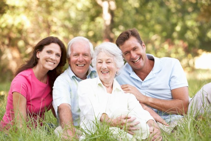 Familia feliz. Fuente: Shutterstock