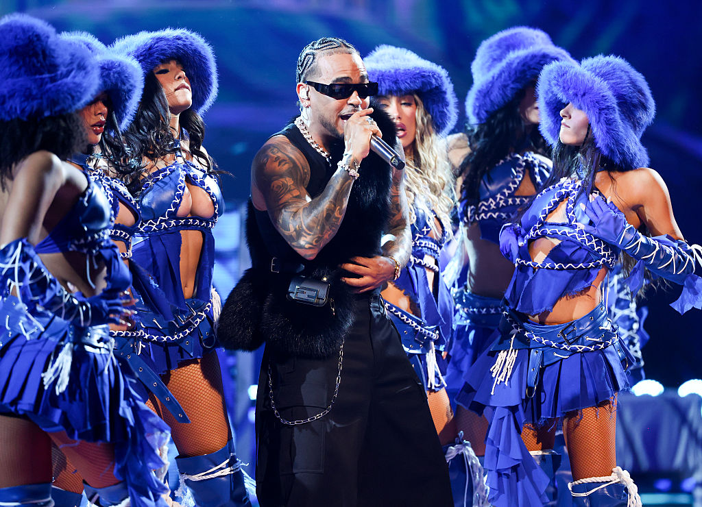 Ozuna actúa en el escenario durante los Billboard Latin Music Awards de 2026, celebrados en el James L. Knight Center el 22 de octubre de 2026 en Miami, Florida. | Fuente: Getty Images