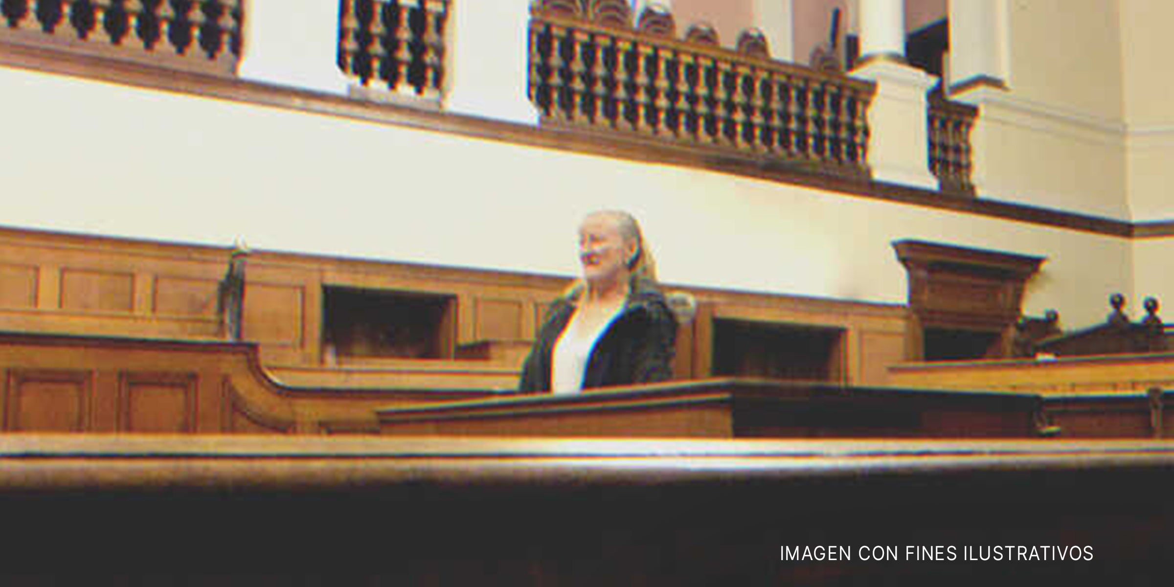 Mujer en un tribunal | Foto: Flickr.com/Lee J Haywood (CC BY-SA 2.0)