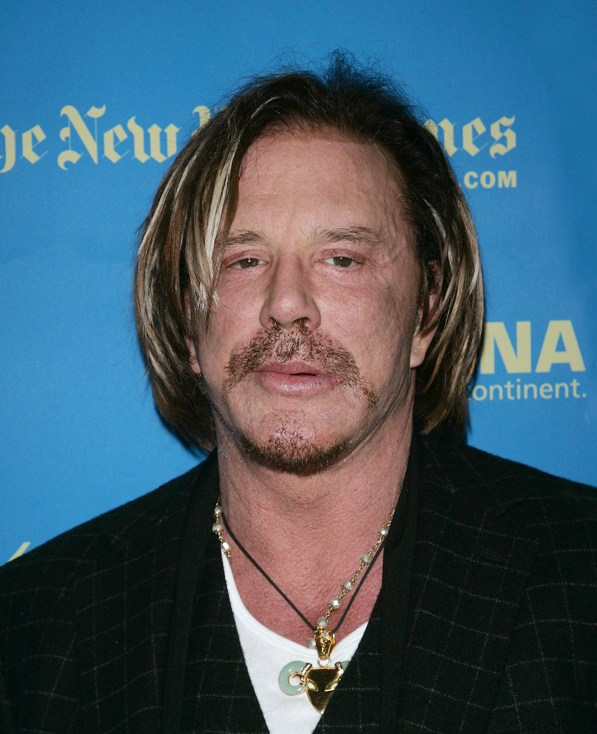 Mickey Rourke en la proyección de "The Wrestler" en el 46.º Festival de Cine de Nueva York, el 12 de octubre de 2008 en Nueva York. | Fuente: Getty Images