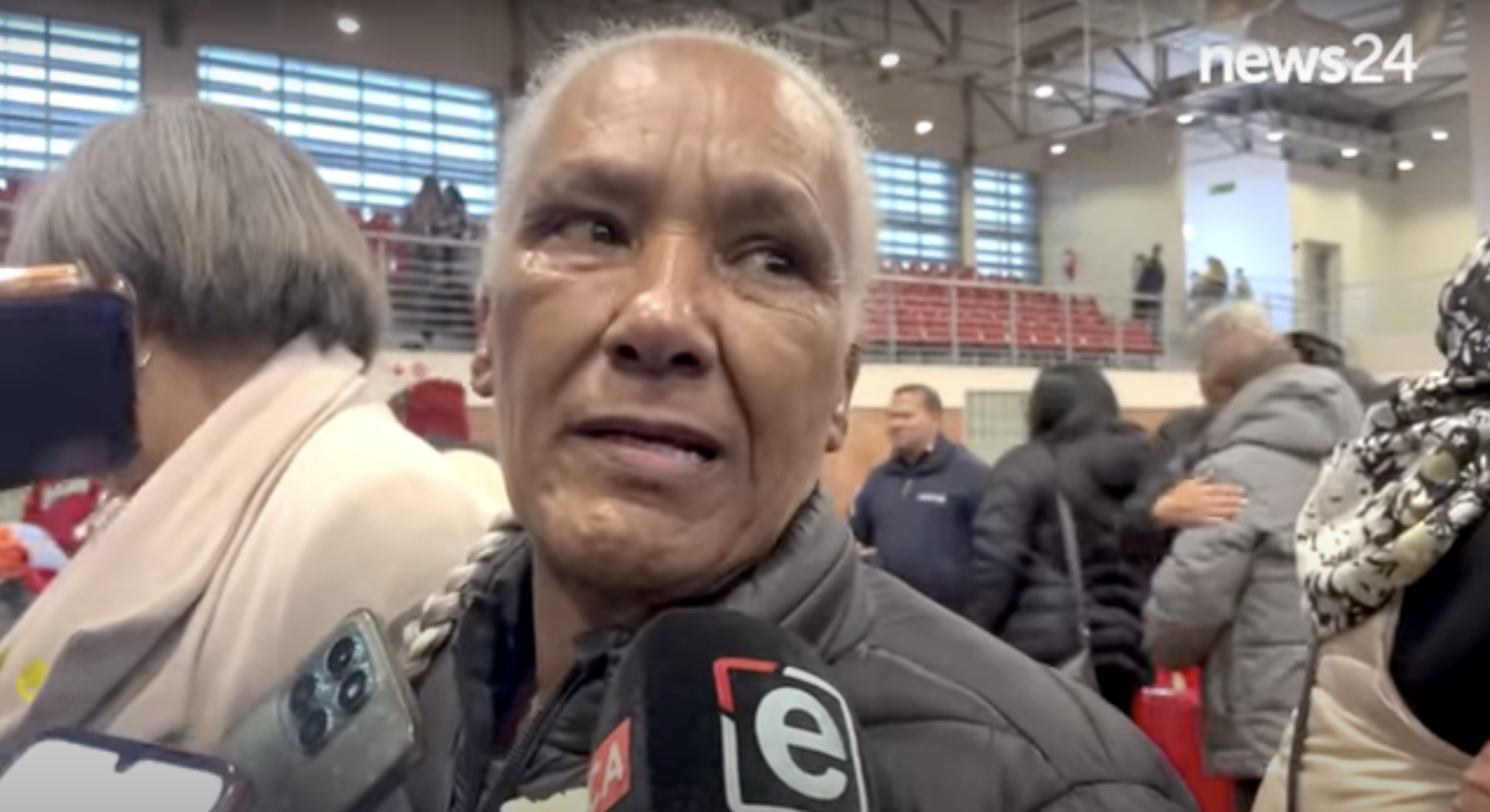 La abuela paterna de Joshlin Smith, Rita Yon, en un vídeo del 29 de mayo de 2025 | Fuente: YouTube/News24Video