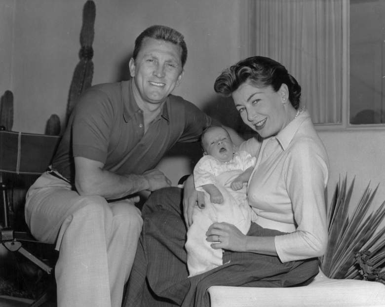 Kirk, Anne y Peter en 1963. │Foto: Getty Images