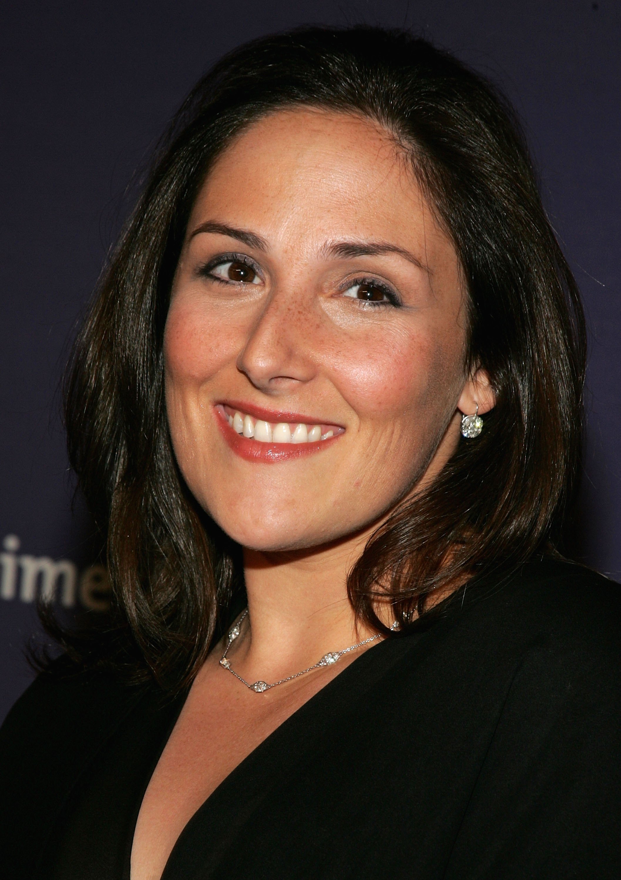 Ricki Lake asiste a la 14ª edición anual de "Una noche en Sardis" de la Alzheimers Associations en Beverly Hills, California, el 8 de marzo de 2006. | Fuente: Getty Images