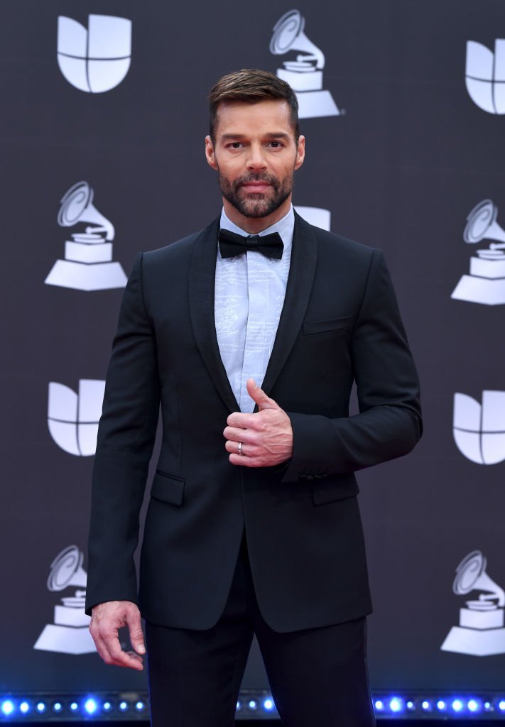 Ricky Martin asiste a la 20a entrega anual de los Premios GRAMMY Latinos en el MGM Grand Garden Arena el 14 de noviembre de 2019 en Las Vegas, Nevada. | Foto: Getty Images