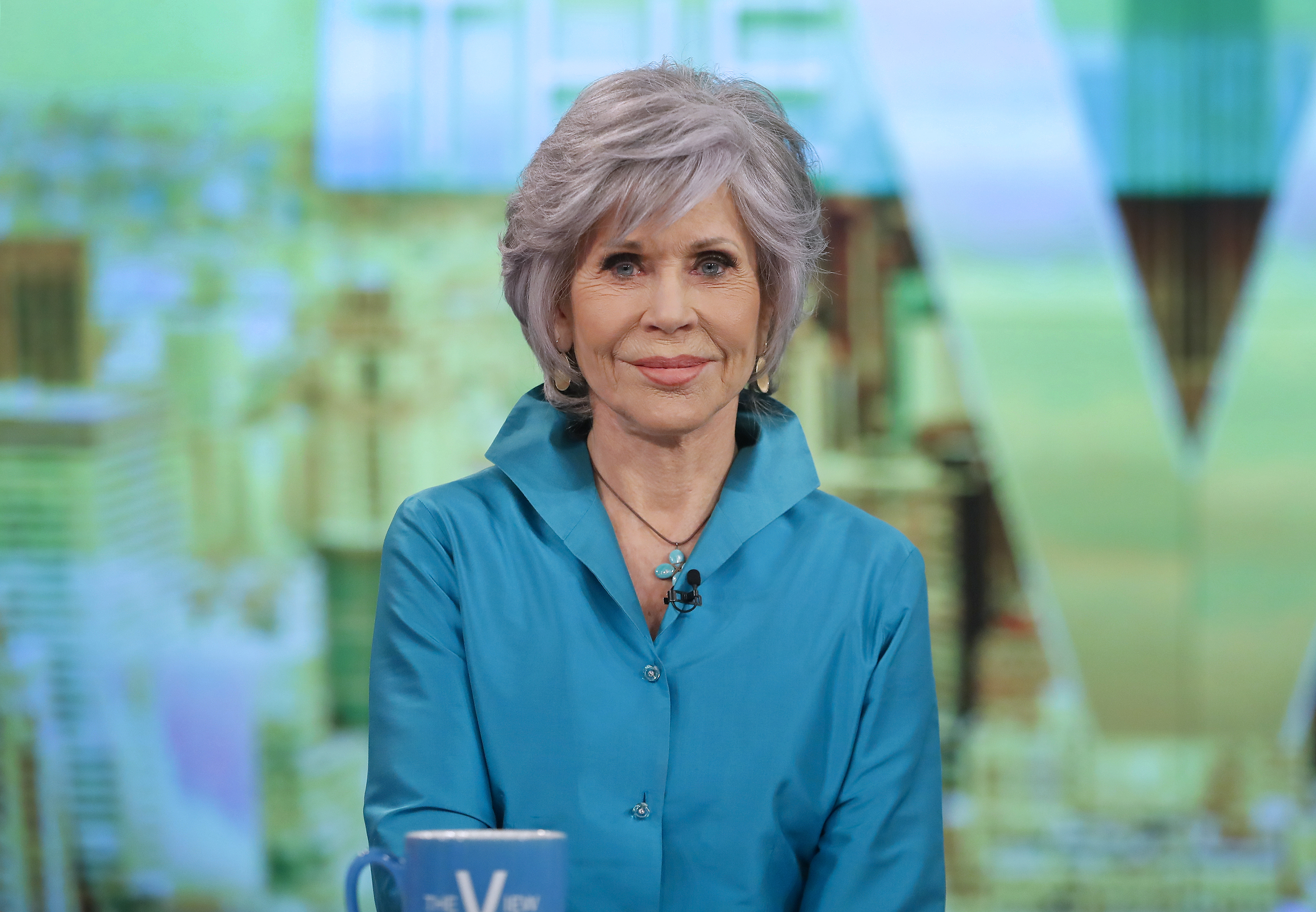 Jane Fonda aparece en "The View", el 10 de marzo de 2023. | Foto: Getty Images