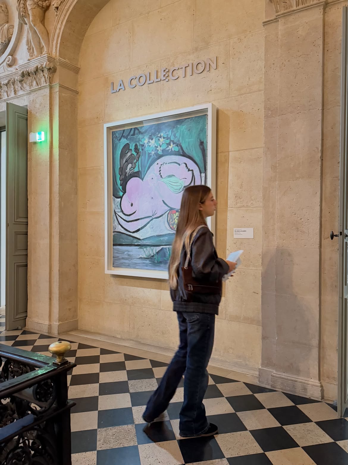 Juliana Awada mostró a su hija Antonia durante su recorrido por diferentes lugares de París | Fuente: Instagram/juliana.awada