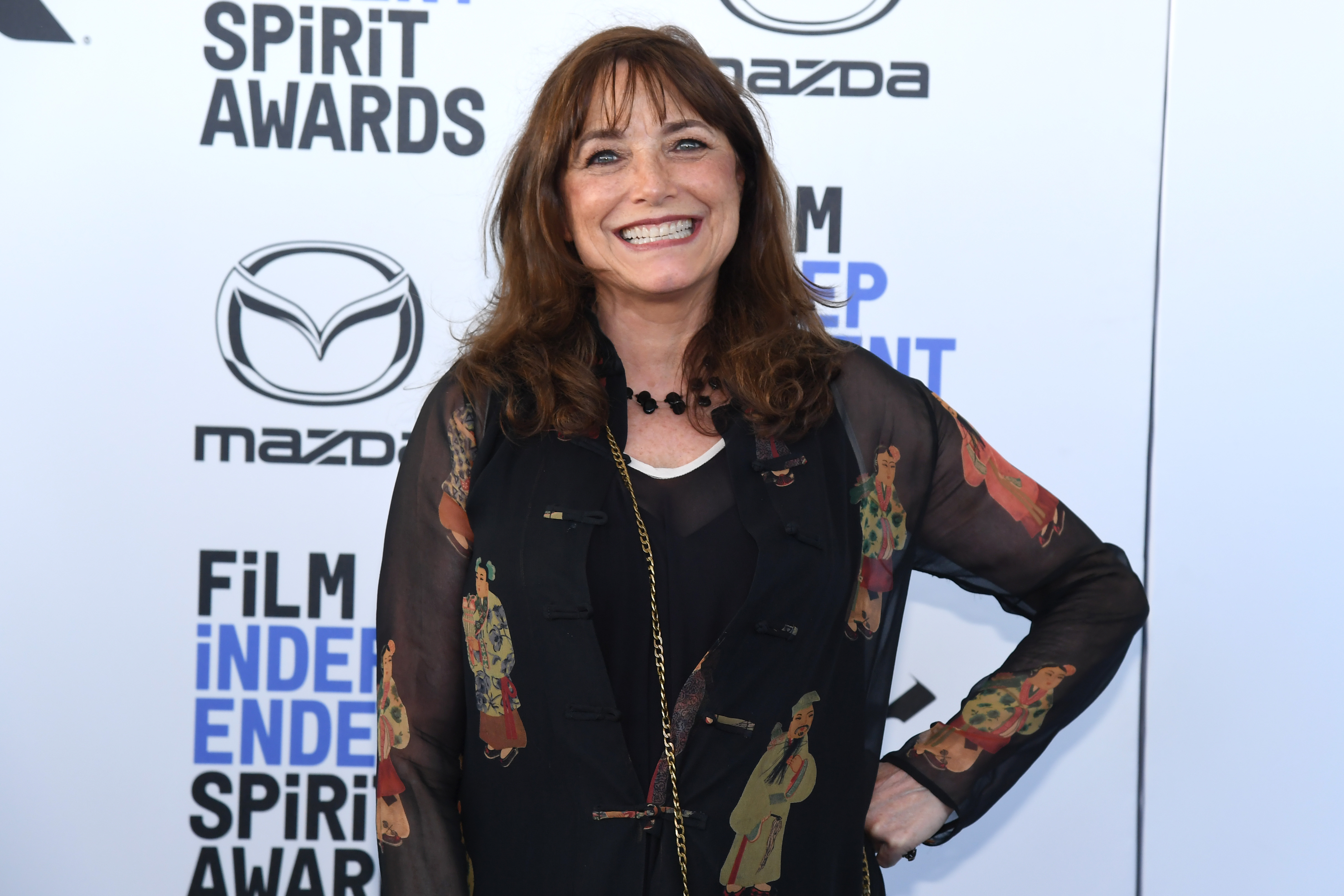 Karen Allen vista el 8 de febrero de 2020 | Fuente: Getty Images