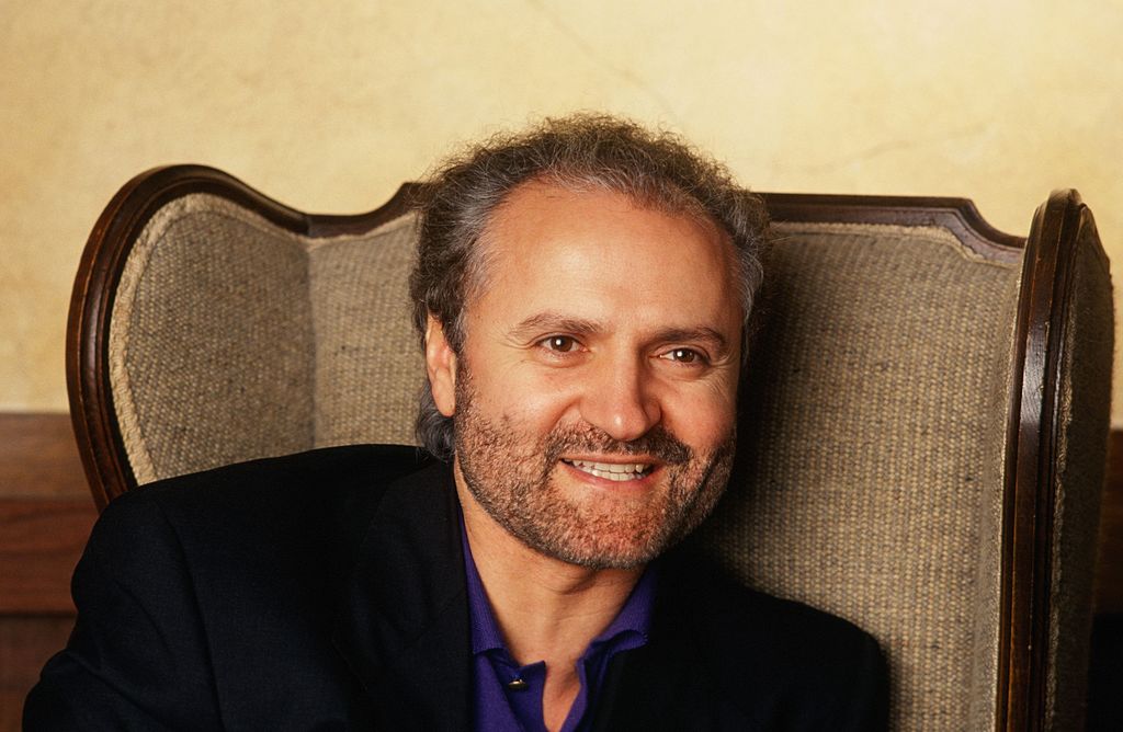 Gianni Versace, posando en 1991 en Los Angeles, California. | Foto: Getty Images