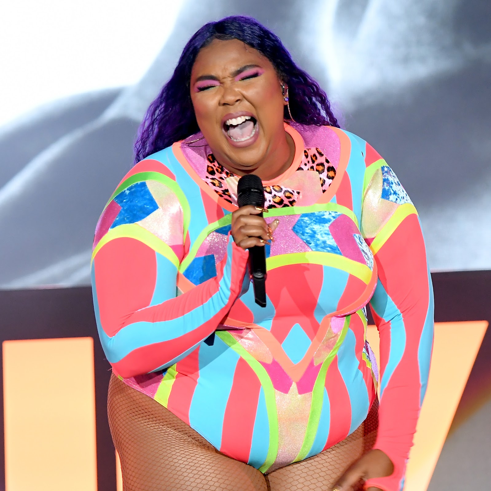 Lizzo actúa en el escenario durante Music Midtown el 14 de septiembre de 2019, en Atlanta, Georgia. | Fuente: Getty Images