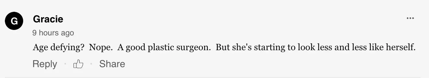 "¿Desafío a la edad? No. Un buen cirujano plástico. Pero luce cada vez menos como sí misma" | Comentario de un usuario, fechado en noviembre de 2023 | Foto: PageSix.com