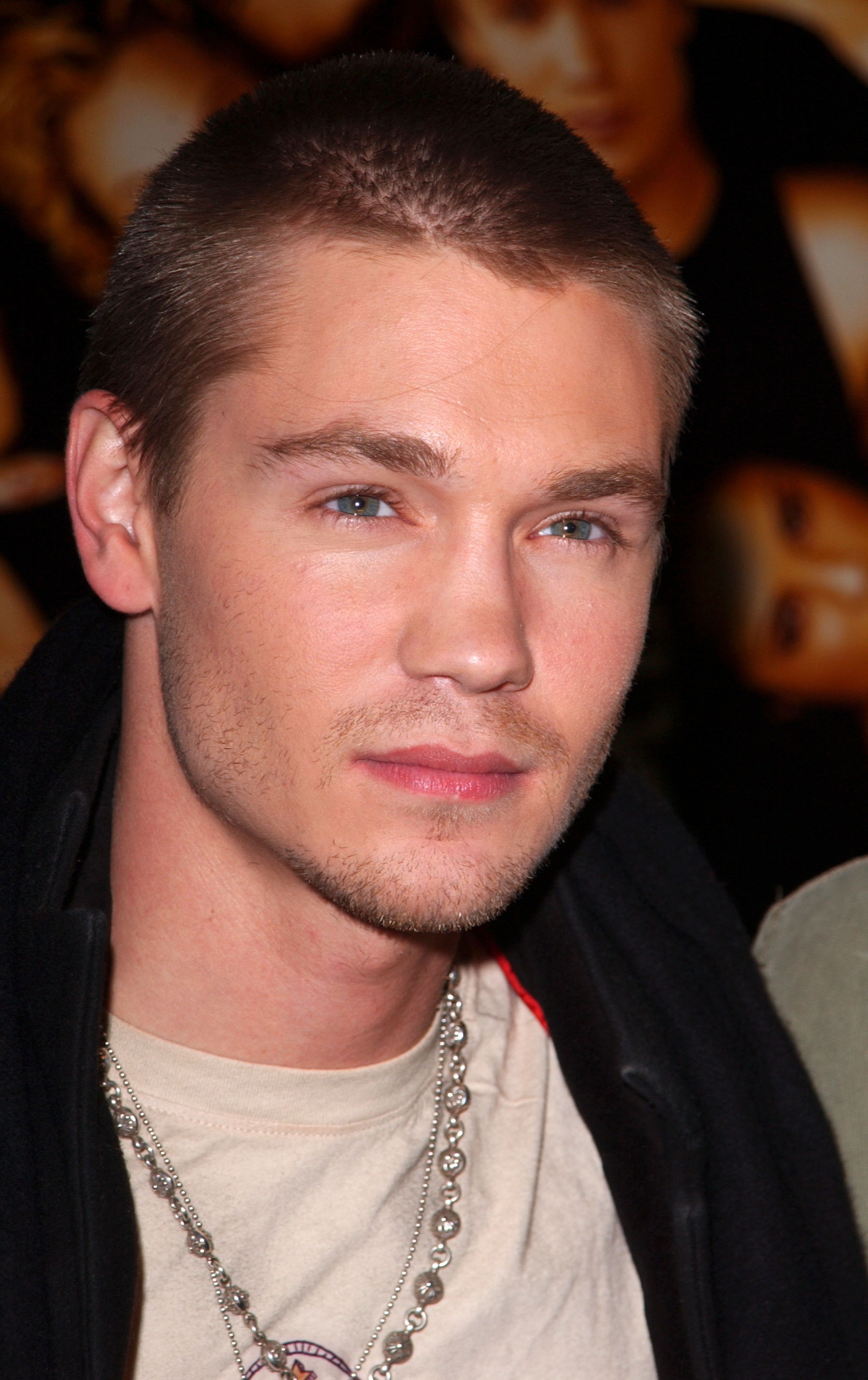 Chad Michael Murray en la tienda de música FYE en Nueva York el 25 de enero de 2004 | Fuente: Getty Images