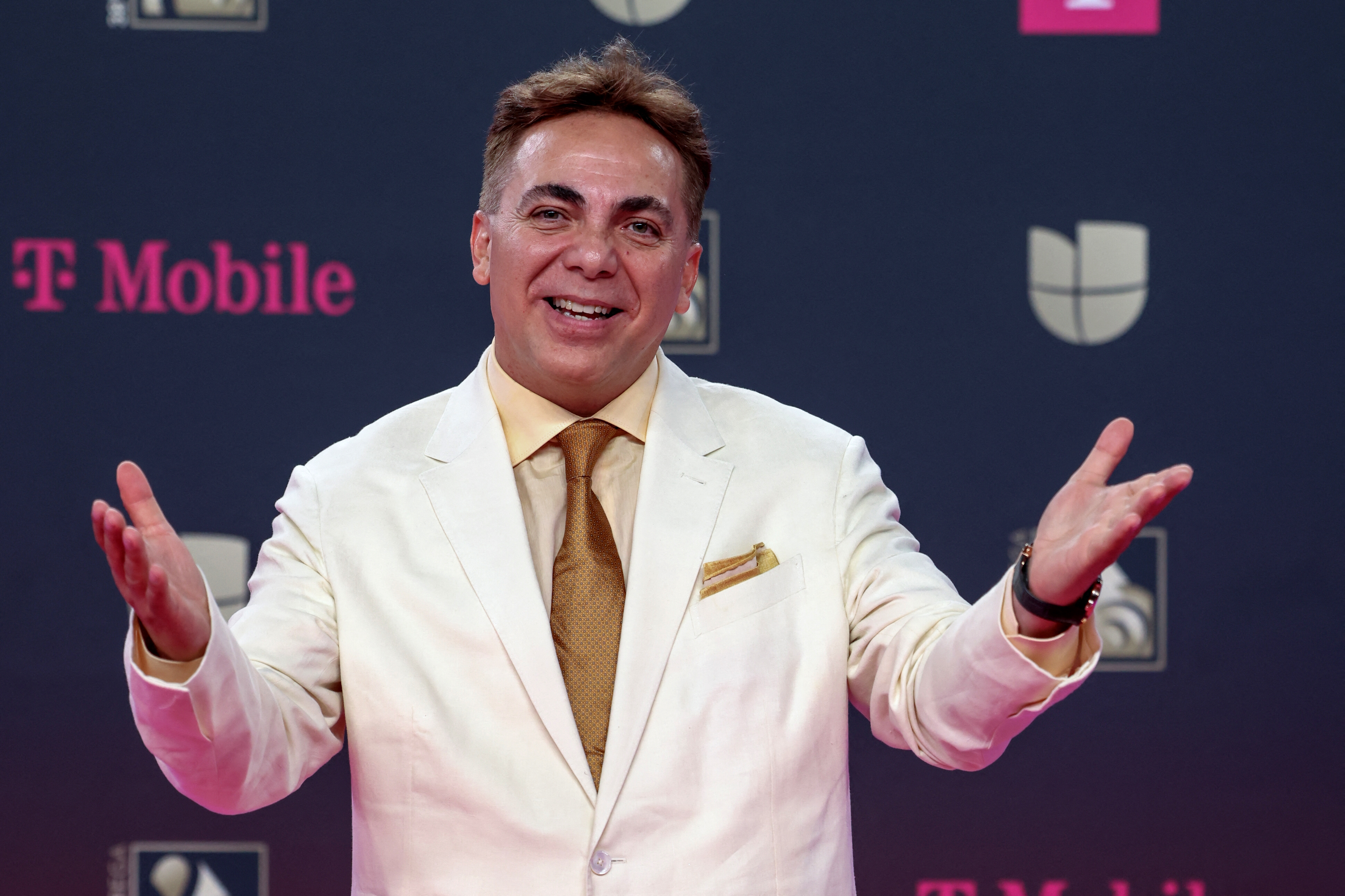 Cristian Castro asiste al 38° Premio Lo Nuestro de Univision en el Kaseya Center en Miami, Florida, el 19 de febrero de 2026. | Fuente: Getty Images