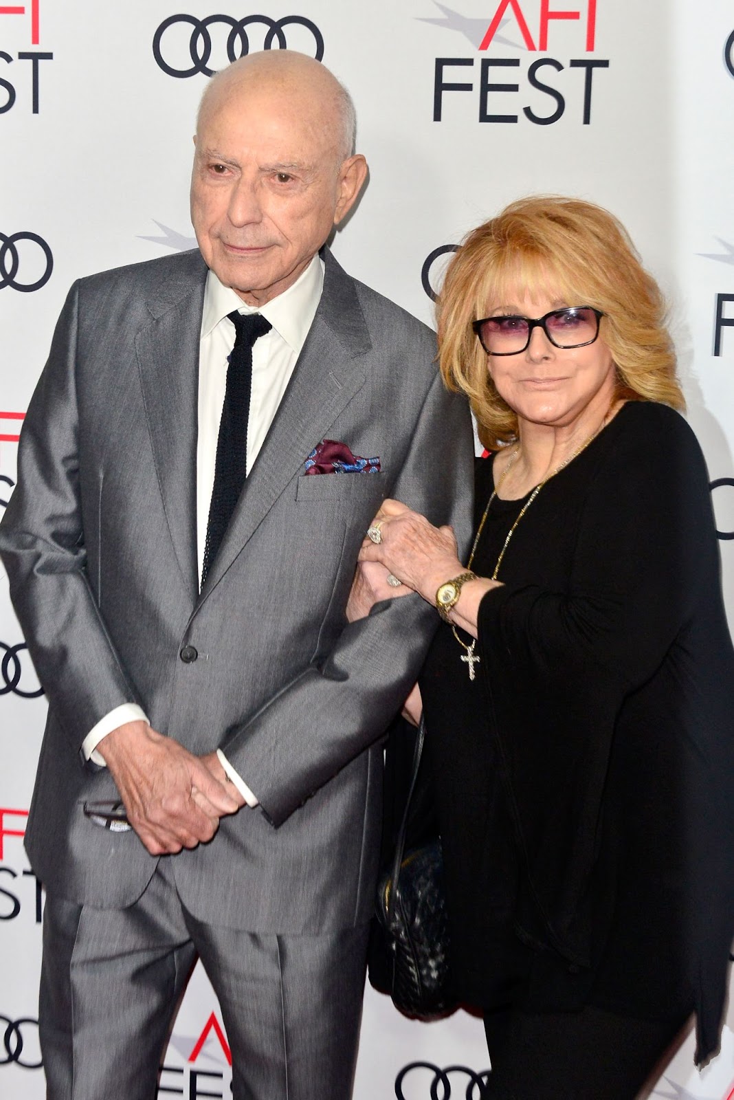 Alan Arkin y Ann-Margret en la proyección de gala de "The Kominsky Method" el 10 de noviembre, 2018, en Hollywood, California | Fuente: Getty Images