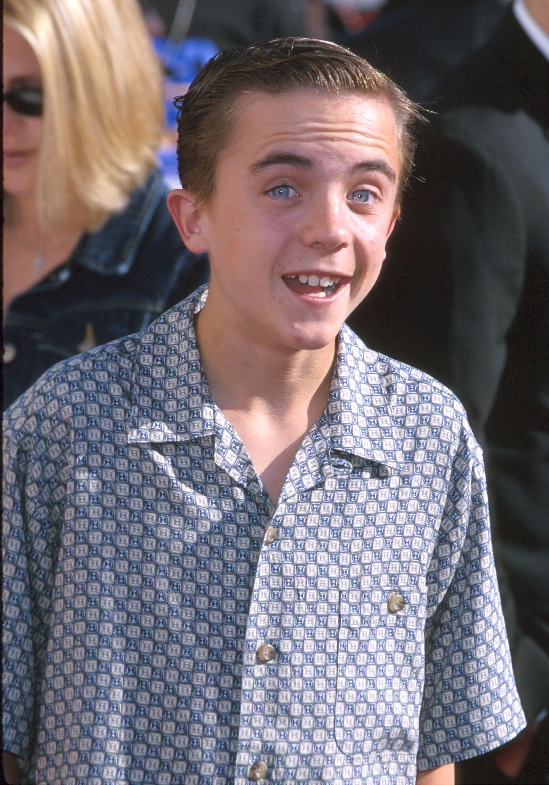 El actor en la 6ª edición de los Premios Blockbuster el 9 de mayo de 2000, en Los Ángeles, California. | Fuente: Getty Images