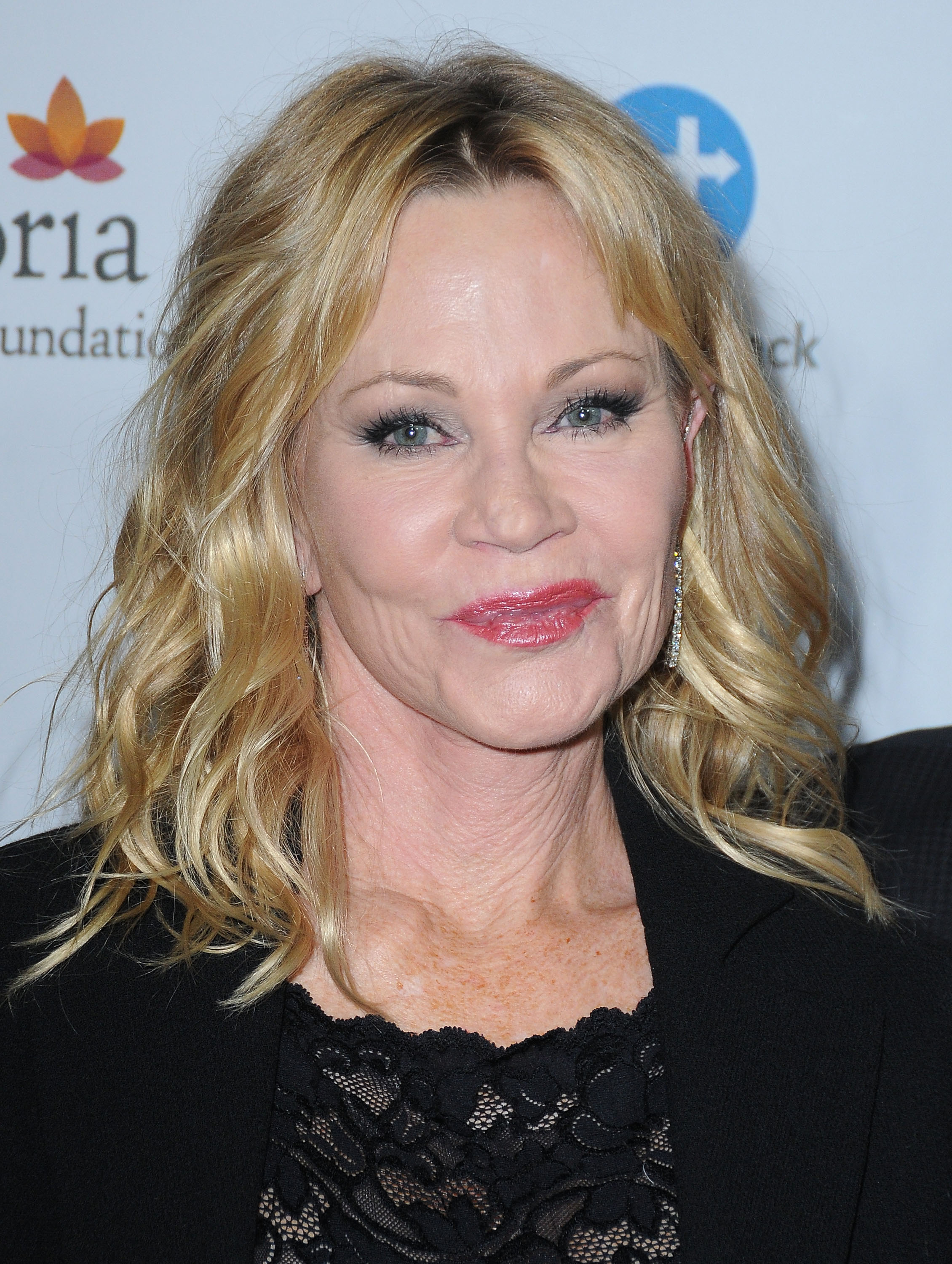 Melanie Griffith en la cena anual de la Fundación Eva Longoria en el Hotel Four Seasons de Los Ángeles, en Beverly Hills, el 12 de octubre de 2017 | Foto: Getty Images