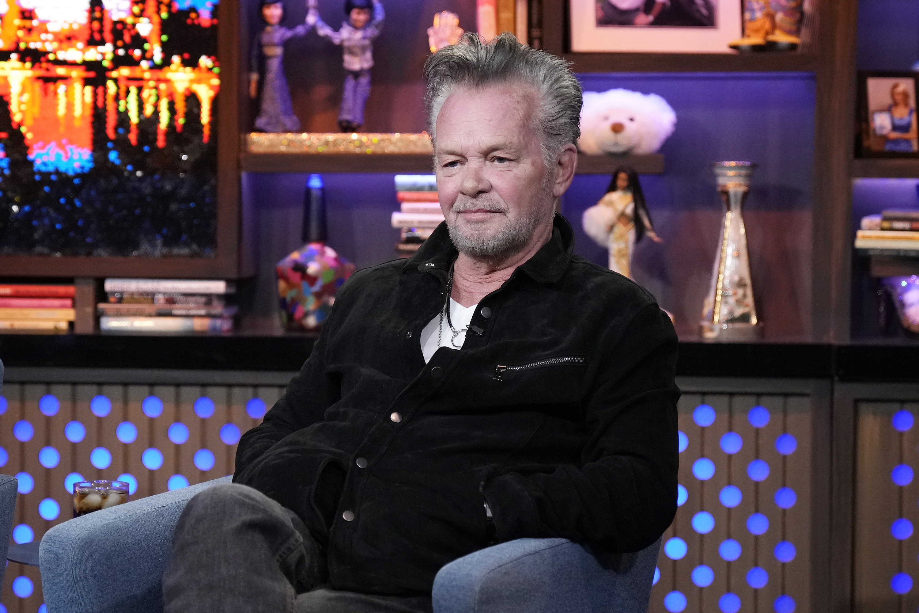 El célebre cantante en la temporada 19 de "Watch What Happens Live With Andy Cohen" el 16 de noviembre de 2022 | Fuente: Getty Images