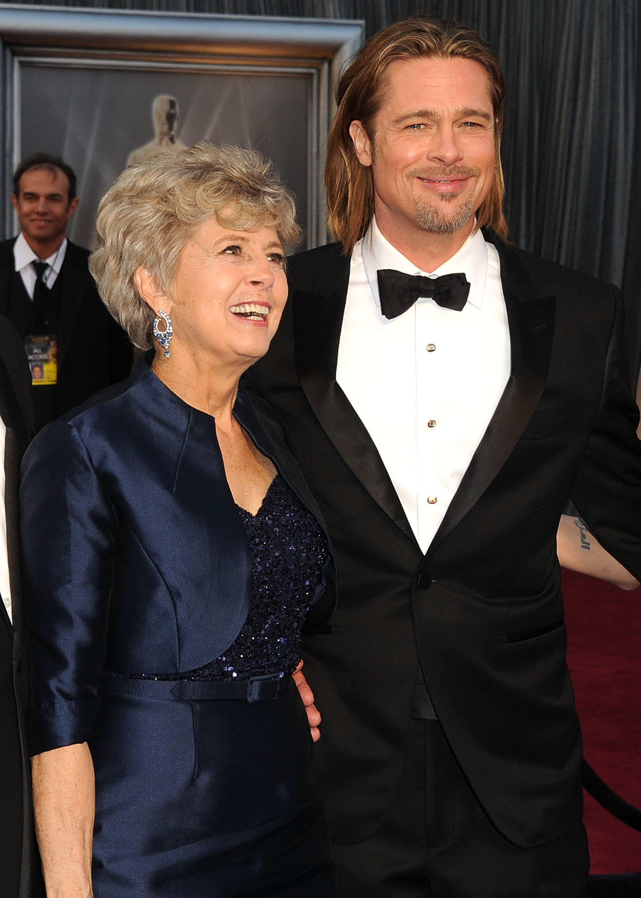 Jane Pitt y Brad Pitt llegan a los 84º Premios Anuales de la Academia el 26 de febrero de 2012 en Hollywood, California. | Fuente: Getty Images