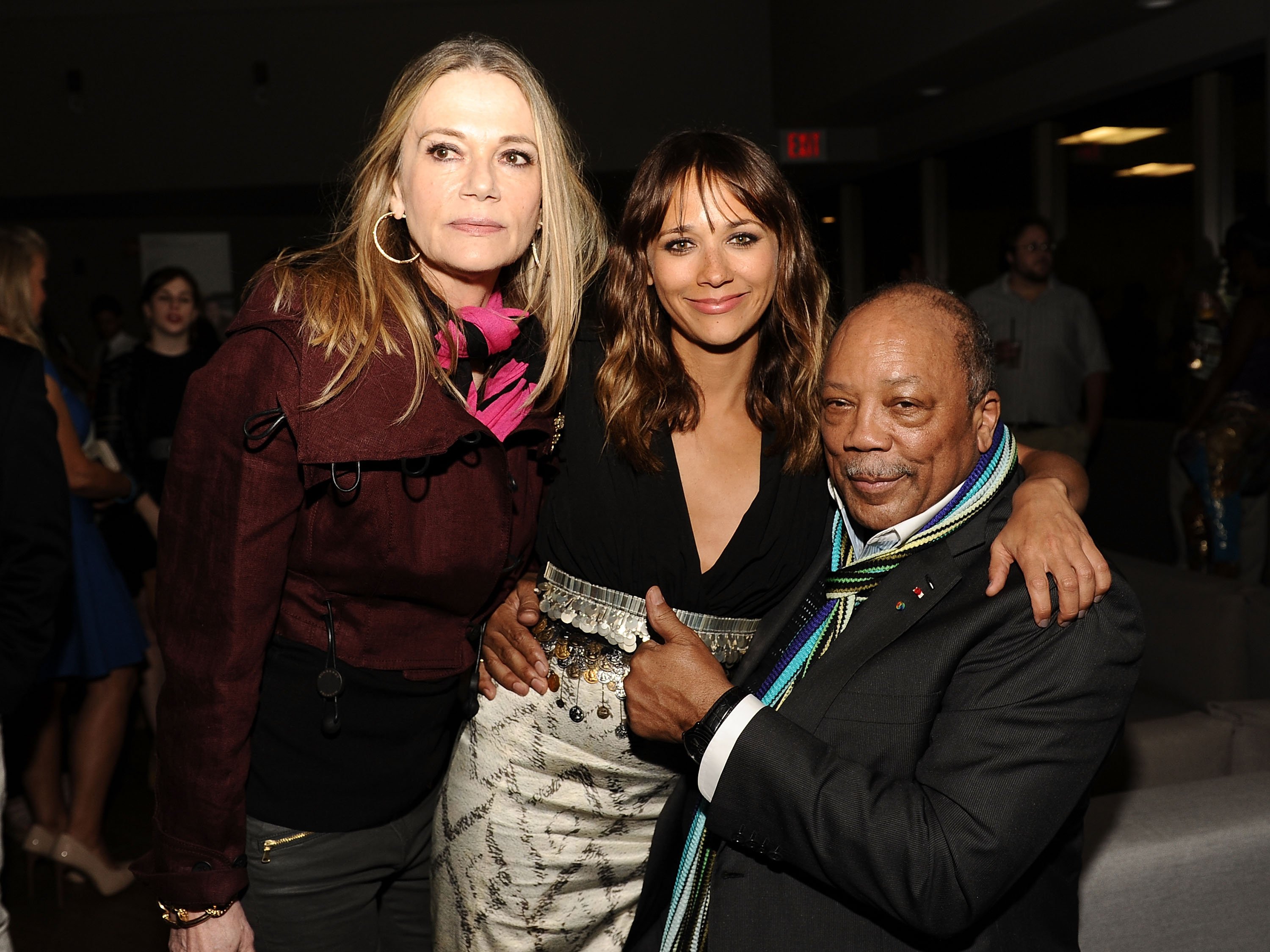 Peggy Lipton, Rashida y Quincy Jones en la fiesta posterior al estreno de "Celeste And Jesse Forever" en el Festival de Cine de Los Ángeles 2012, celebrado en el Luxe Hotel de Los Ángeles, California, el 21 de junio de 2012 | Fuente: Getty Images
