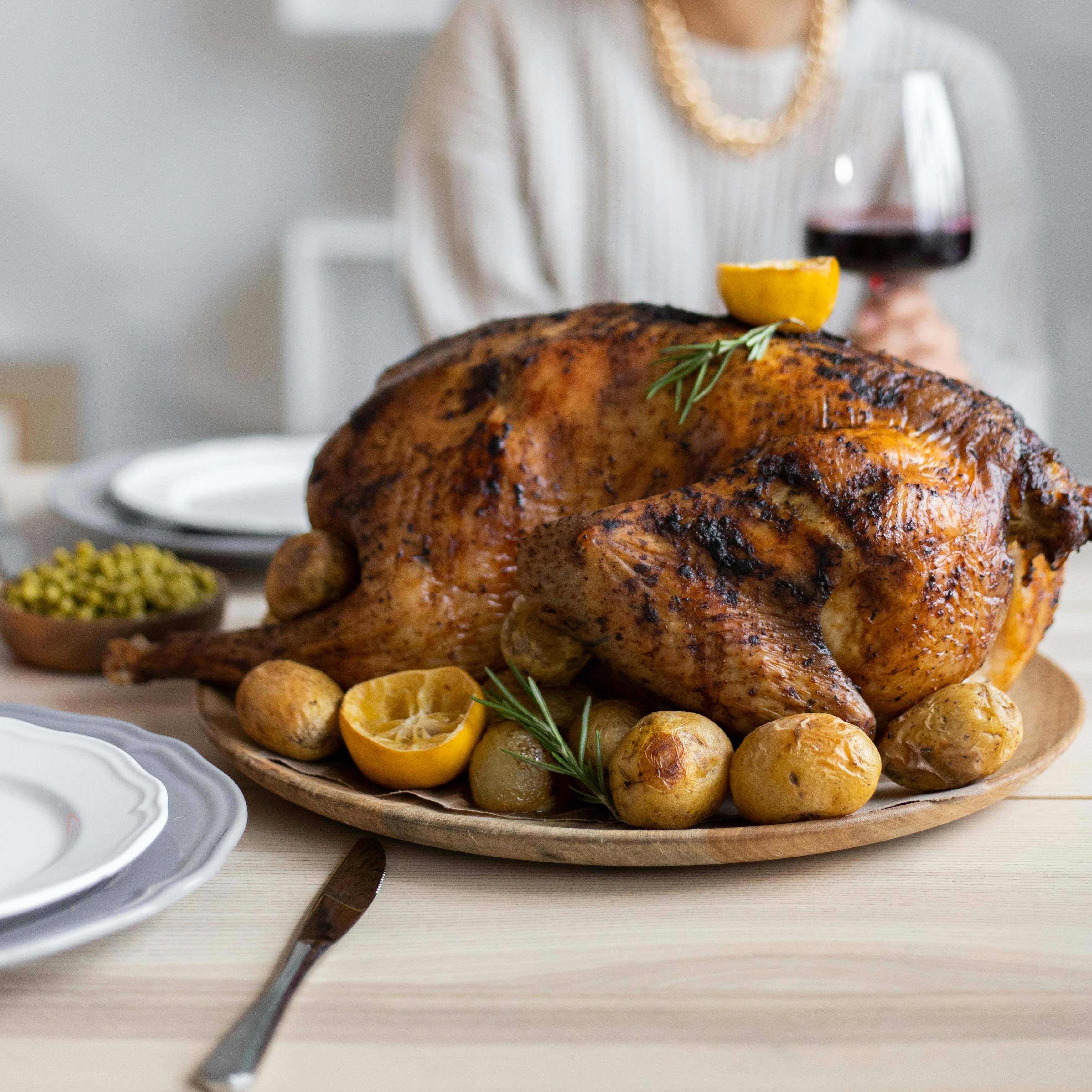 Un pavo de Navidad asado y listo para comer | Fuente: Pexels