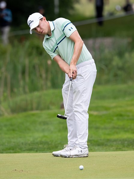Foto de un hombre jugando golf. | Imagen: Getty Images