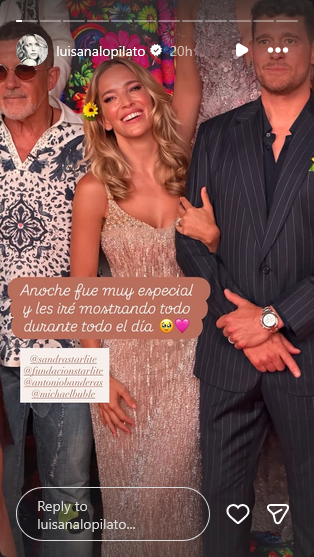 Luisana Lopilato junto a su esposo Michael Bublé y el actor Antonio Banderas, durante su paso por la alfombra roja de la gala de la Fundación Starlite en Marbella | Fuente: Instagram Stories/luisanalopilato