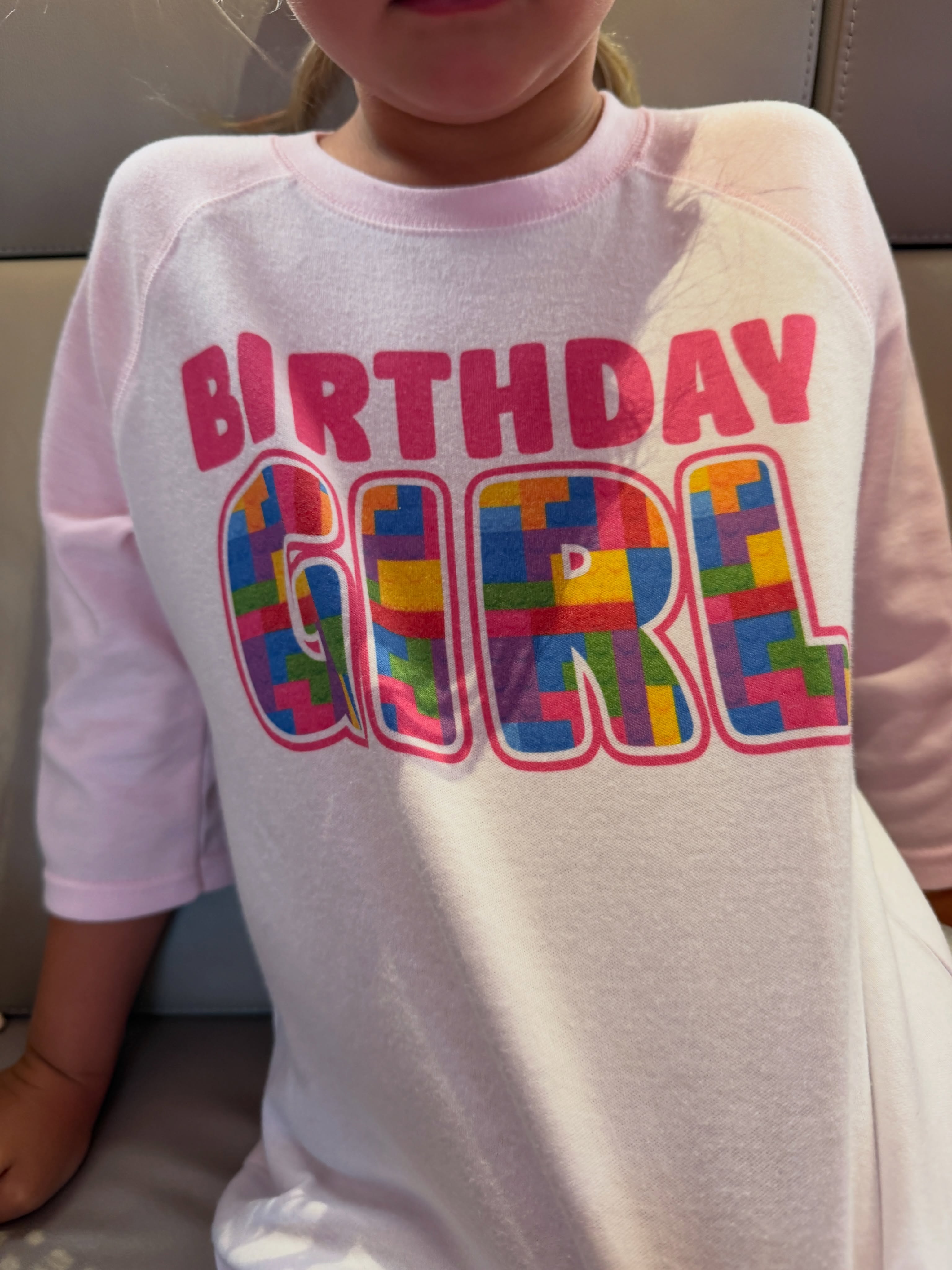 La fiesta de cumpleaños les dio a los fans la oportunidad de echar un vistazo a la infancia de Daisy, algo que Perry ha mantenido en gran medida alejado de la atención pública. La pequeña es la única hija de la cantante y la segunda de Bloom, junto a su hijo Flynn. | Fuente: Instagram/katyperry