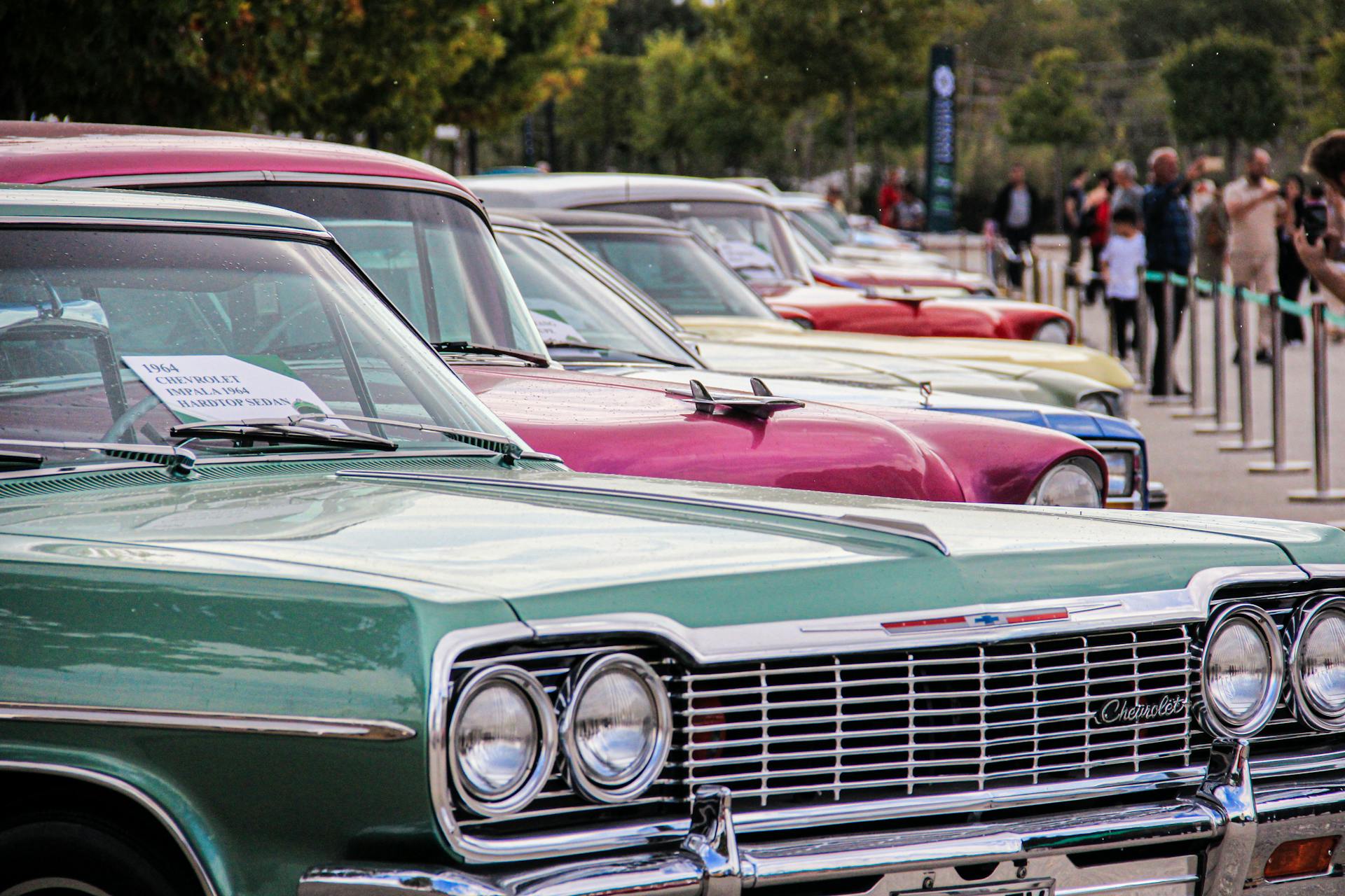 Automóviles antiguos | Fuente: Pexels