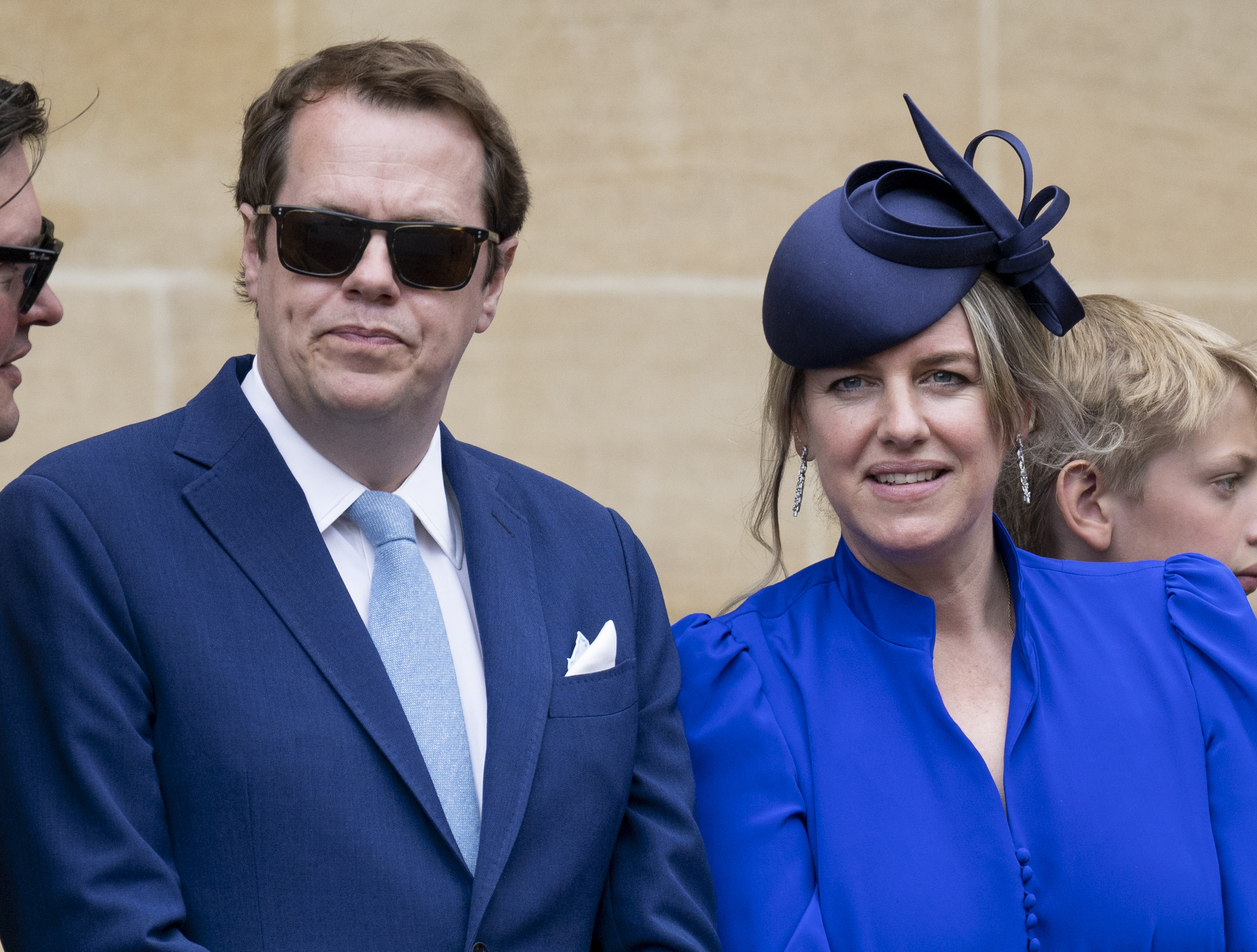 Tom Parker Bowles y Laura Lopes en el servicio de la Orden de la Jarretera en Windsor, Inglaterra, el 13 de junio de 2022. | Fuente: Getty Images