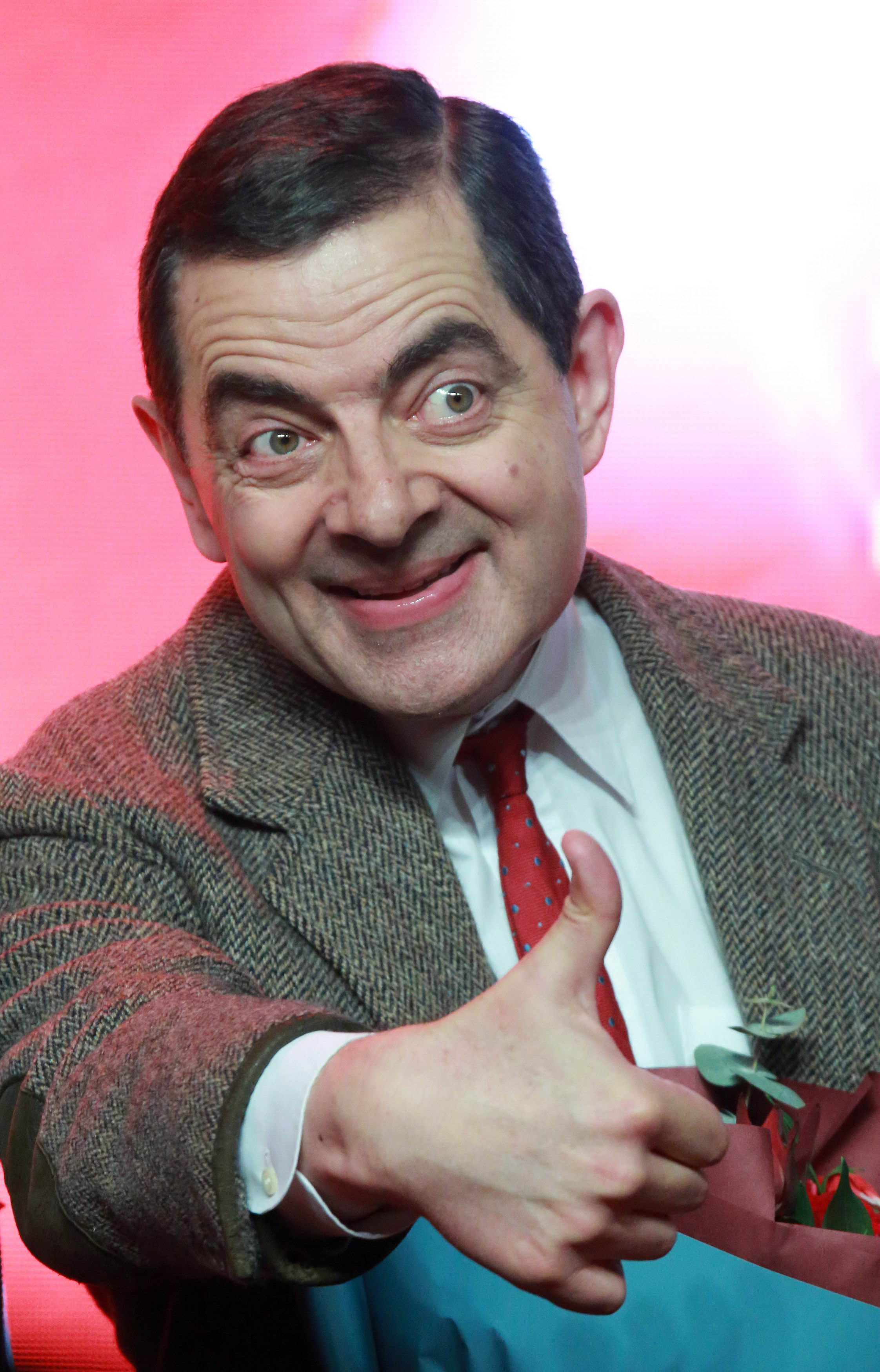 Rowan Atkinson, como 'Mr Bean', asiste al estreno de la película "Top Funny Comedian" en Pekín, China, el 19 de marzo de 2017 | Fuente: Getty Images