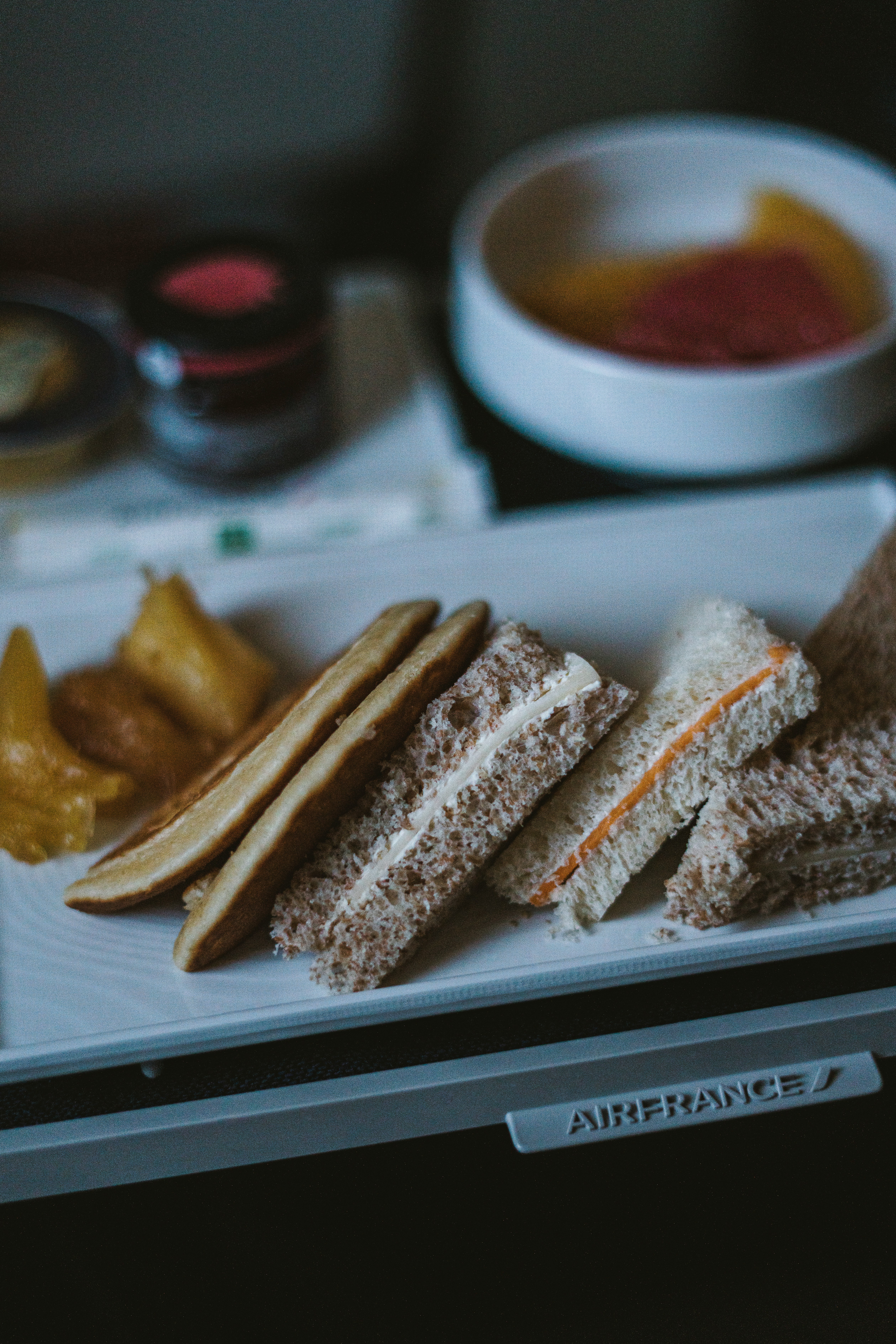 Un plato de comida en un vuelo | Foto: Unsplash