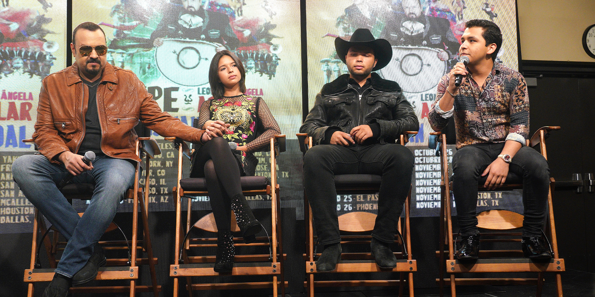Pepe Aguilar, Ángela Aguilar, Leonardo Aguilar y Christian Nodal. | Fuente: Getty Images.