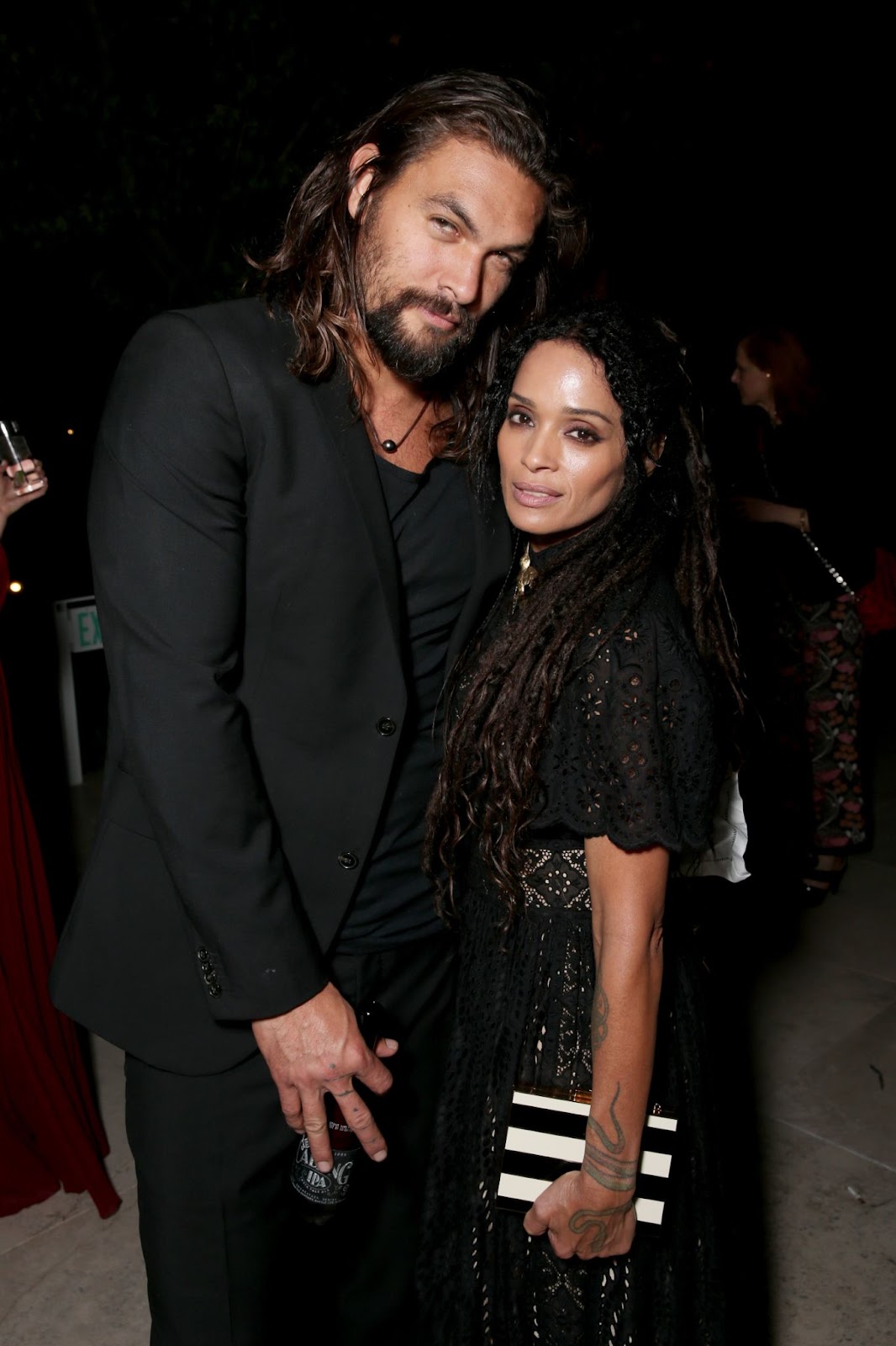 Jason Momoa y Lisa Bonet asistieron a los Premios InStyle el 26 de octubre de 2015, en Los Ángeles, California. Sus apariciones públicas a menudo ponían de relieve la fuerte química y el amor que sentían el uno por el otro | Fuente: Getty Images