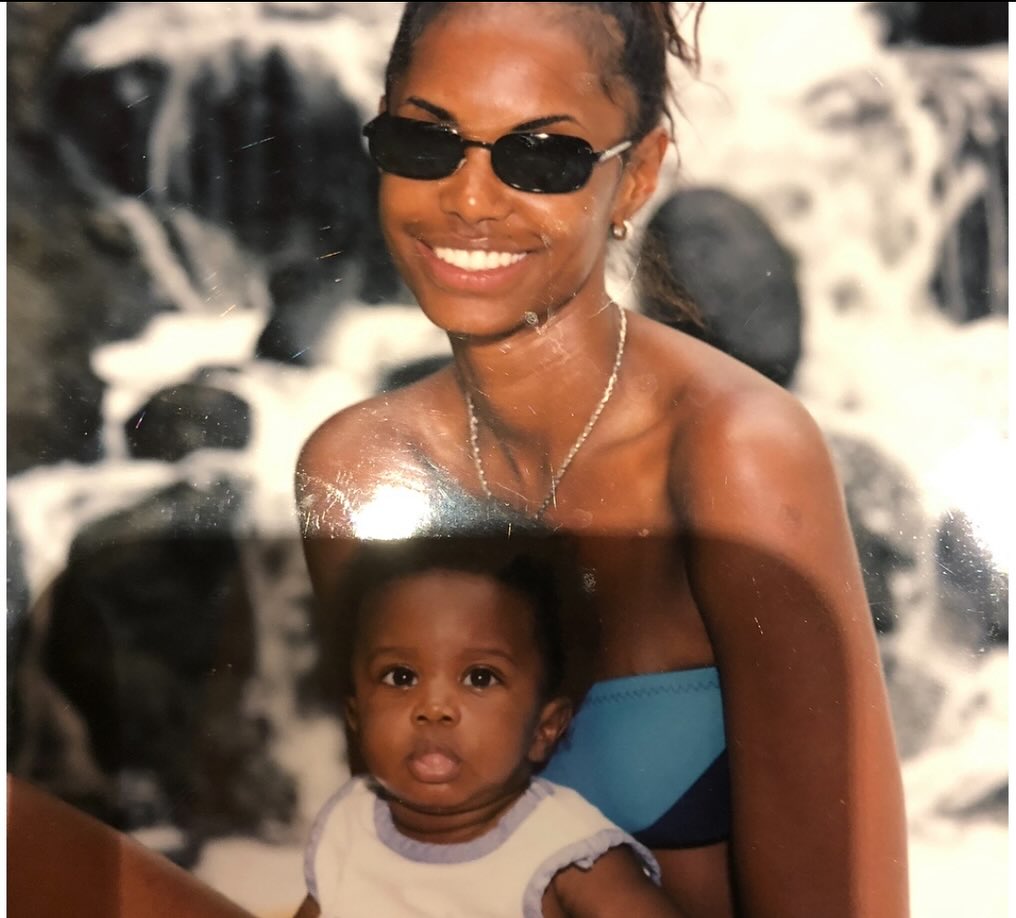 Una instantánea retro de Christian Combs y Kim Porter, fechada en mayo de 2025 | Fuente: Instagram/kingcombs
