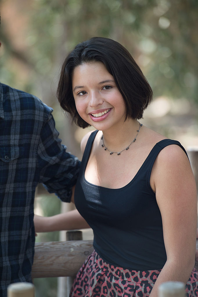 Ángela Aguilar hace una donación especial al zoológico de Santa Bárbara el 13 de septiembre de 2016 en Santa Bárbara, California.