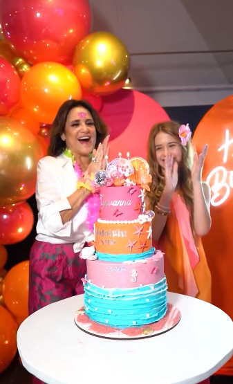 María Fernanda Callejón junto a su hija Giovanna durante su festejo de cumpleaños de 11 | Fuente: Instagram/fercallejon