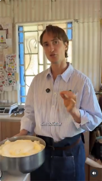 Maru Botana mostró a su hijo mayor Agustín Solá cocinando junto a ella | Fuente: Instagram/marubotanaok