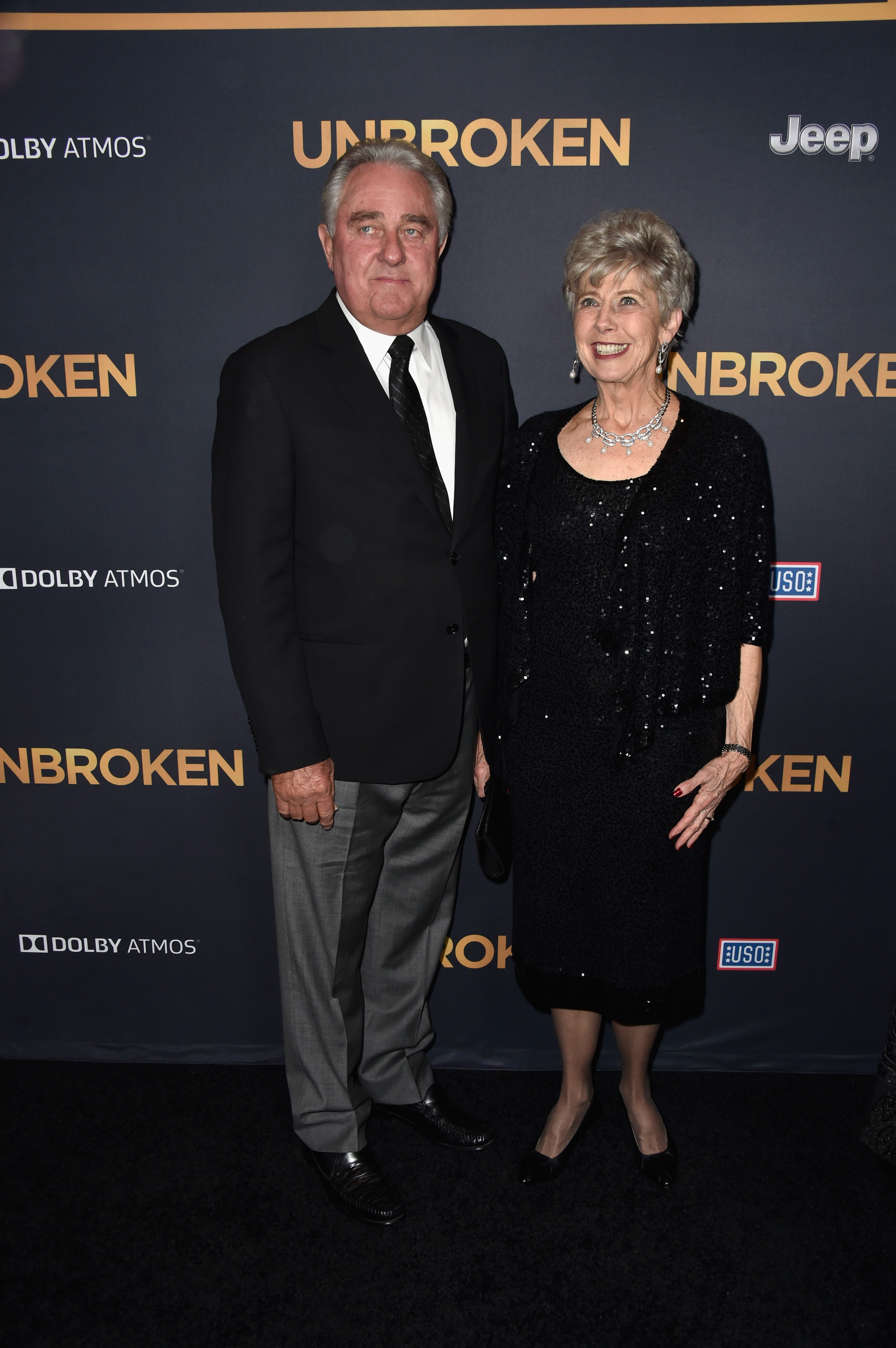 William Pitt y Jane Pitt llegan al estreno de "Unbroken" de Universal Studios el 15 de diciembre de 2014 en Hollywood, California | Fuente: Getty Images