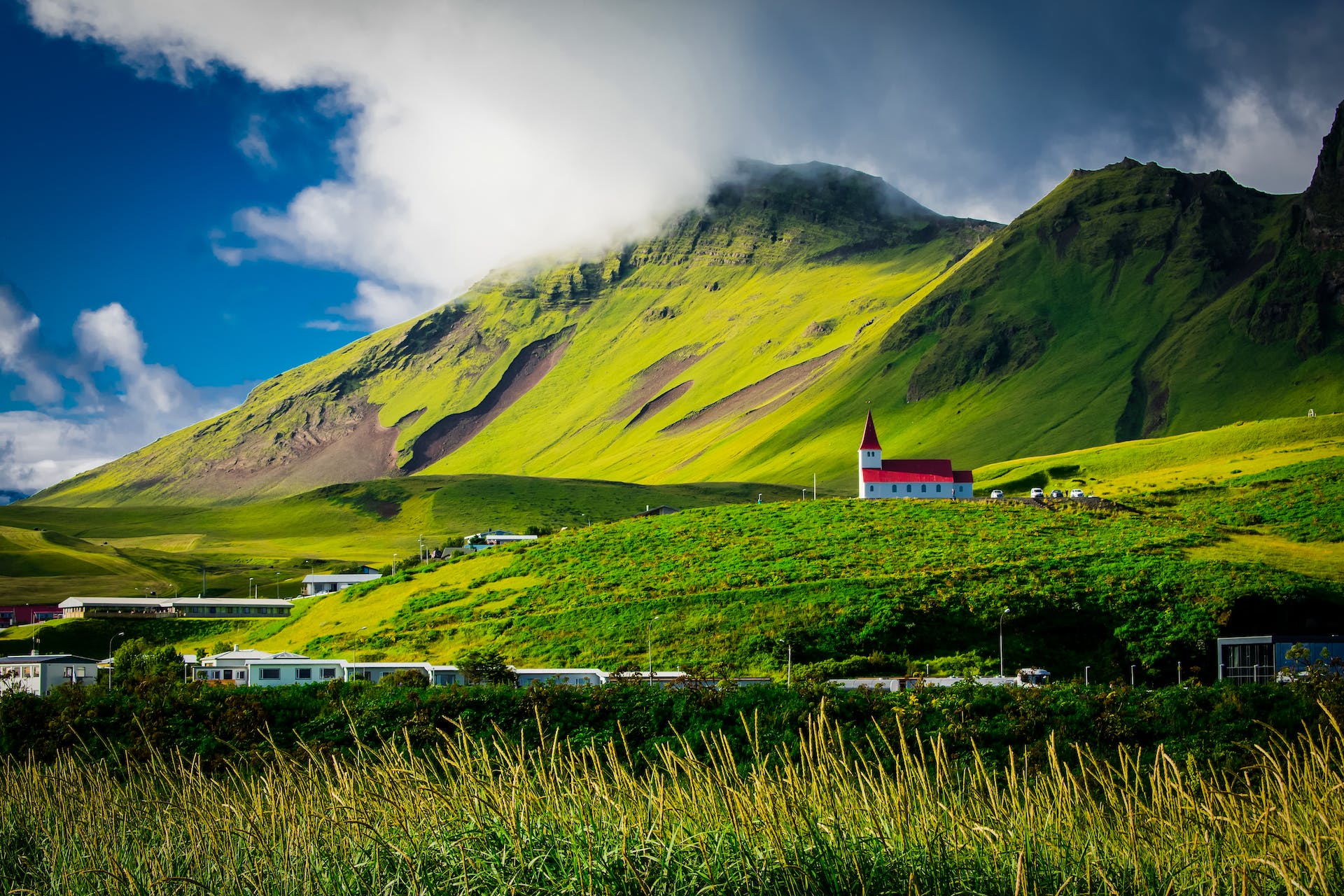 Paisaje verde de Islandia | Foto: Pexels