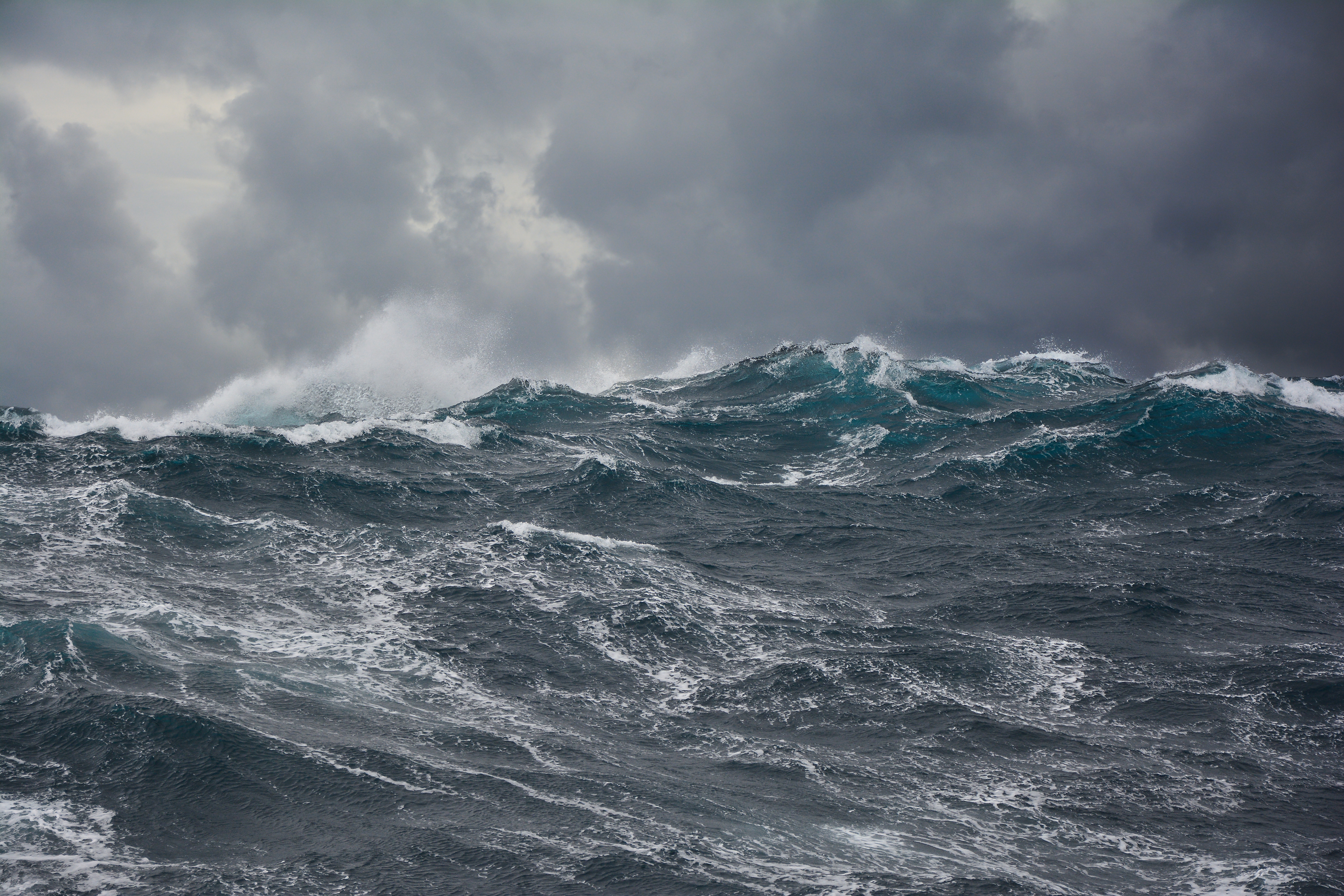 Tormenta Oceánica. | Fuente: Shutterstock